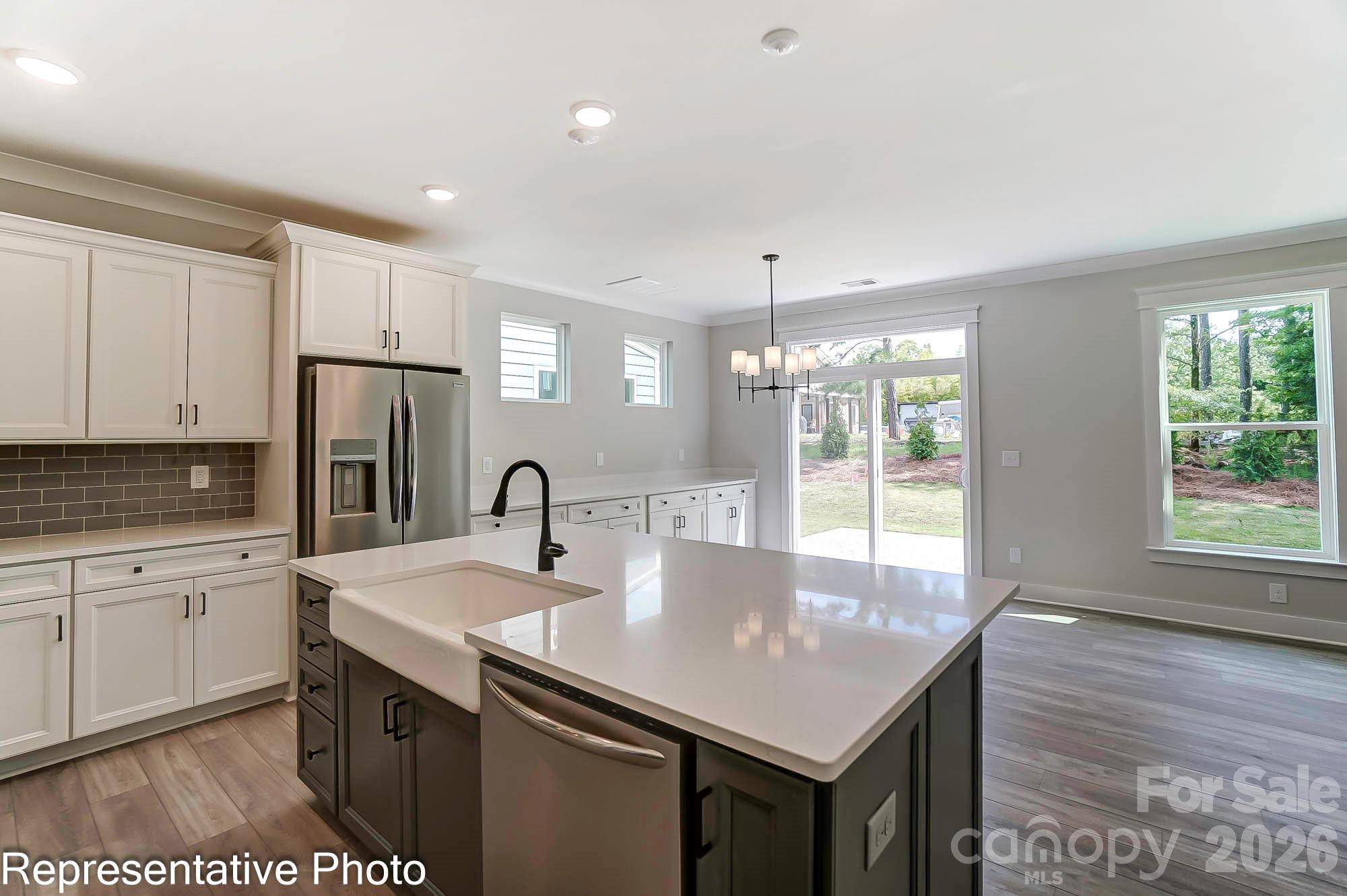 13118 Foxberry RD, Charlotte, NC 28213