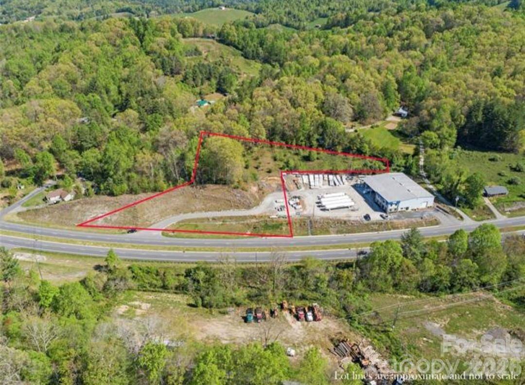 6045 US 19E HWY, Burnsville, NC 28714