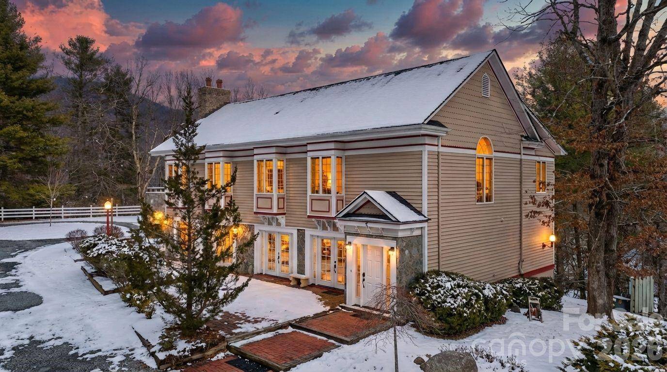 1644 Broadstone RD, Banner Elk, NC 28604