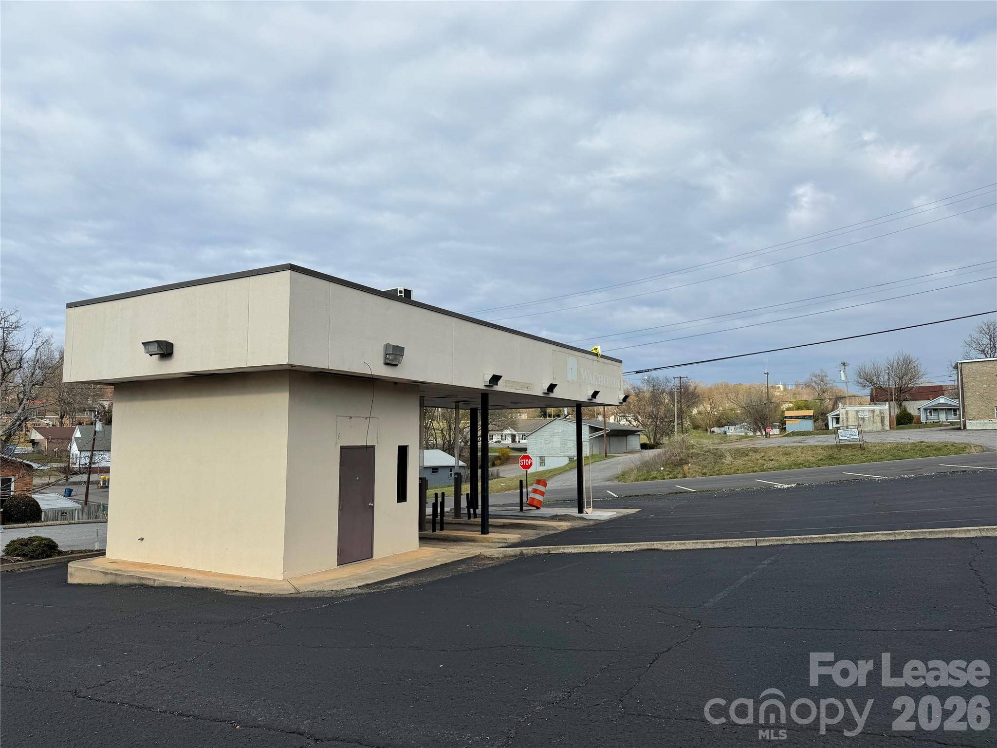 15 W Main AVE, Taylorsville, NC 28681