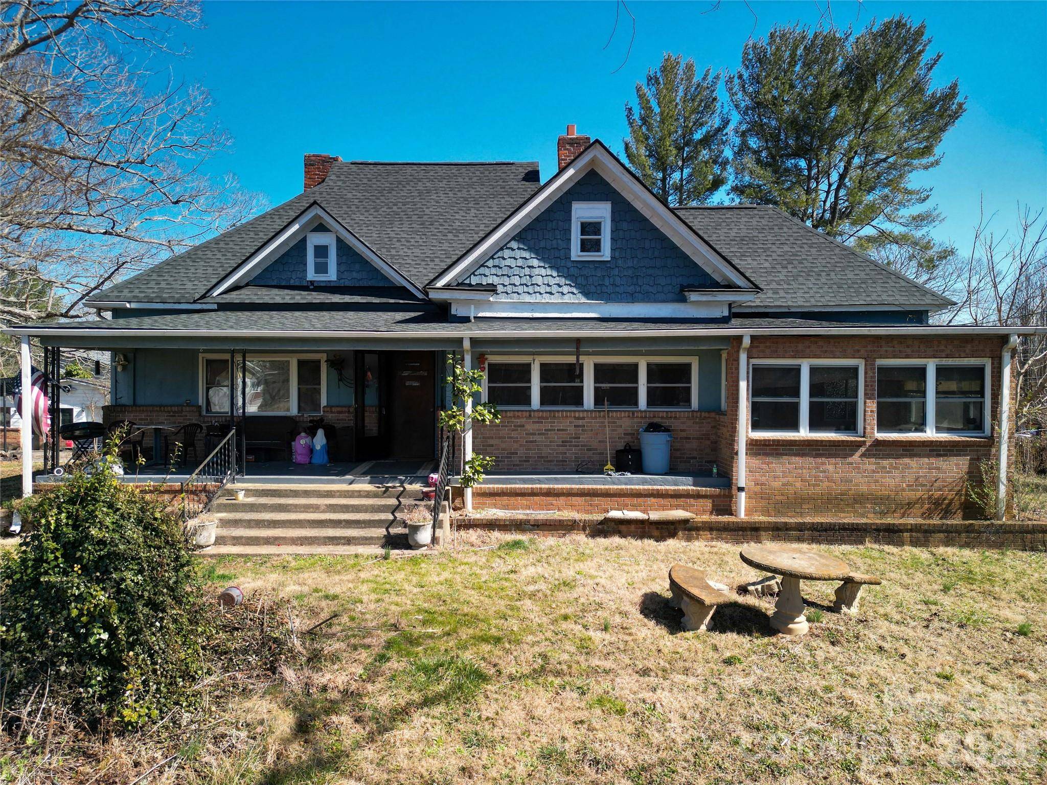 192 Brevard RD #4, Asheville, NC 28806