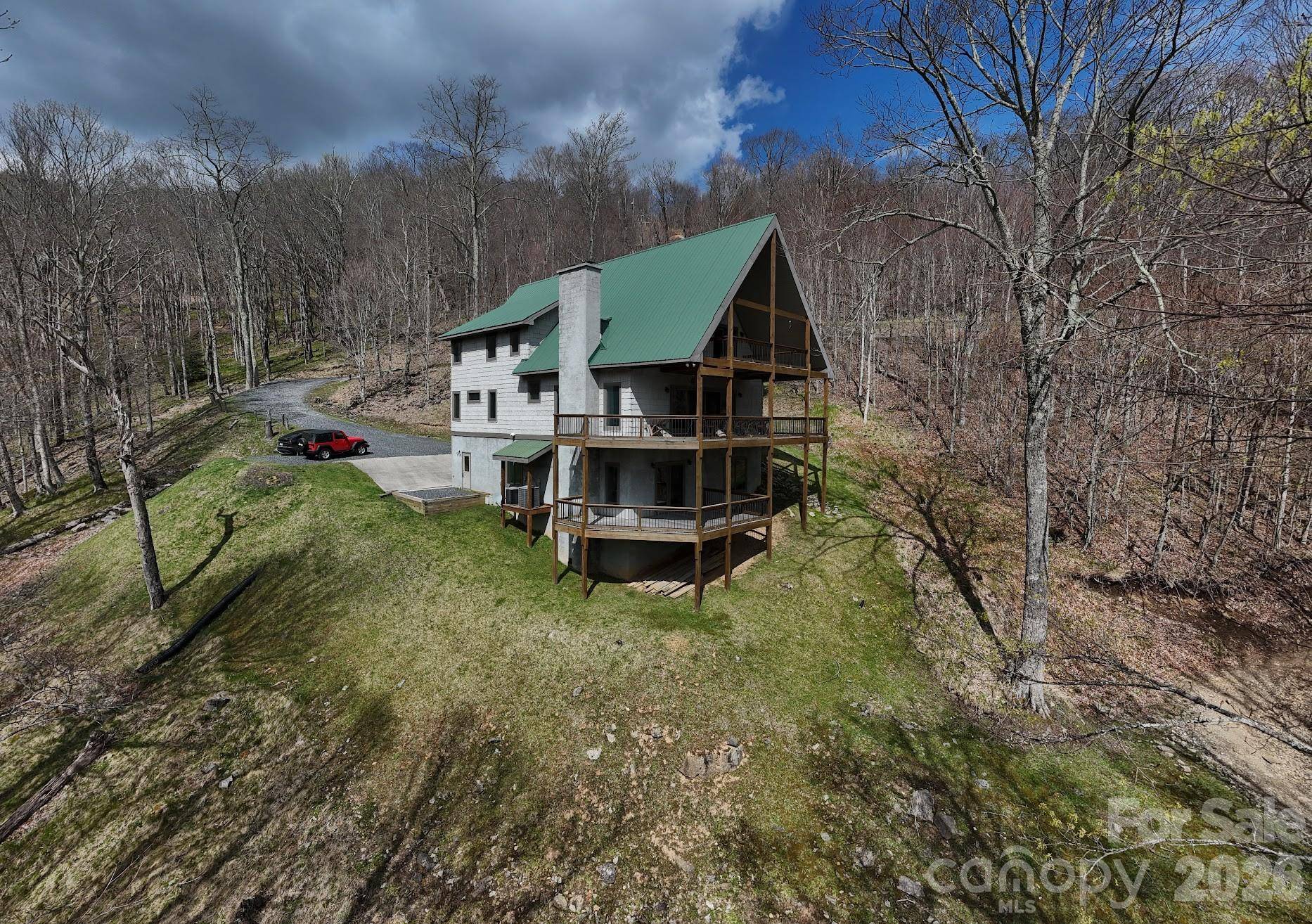 155 Mule Trail DR, Bakersville, NC 28705