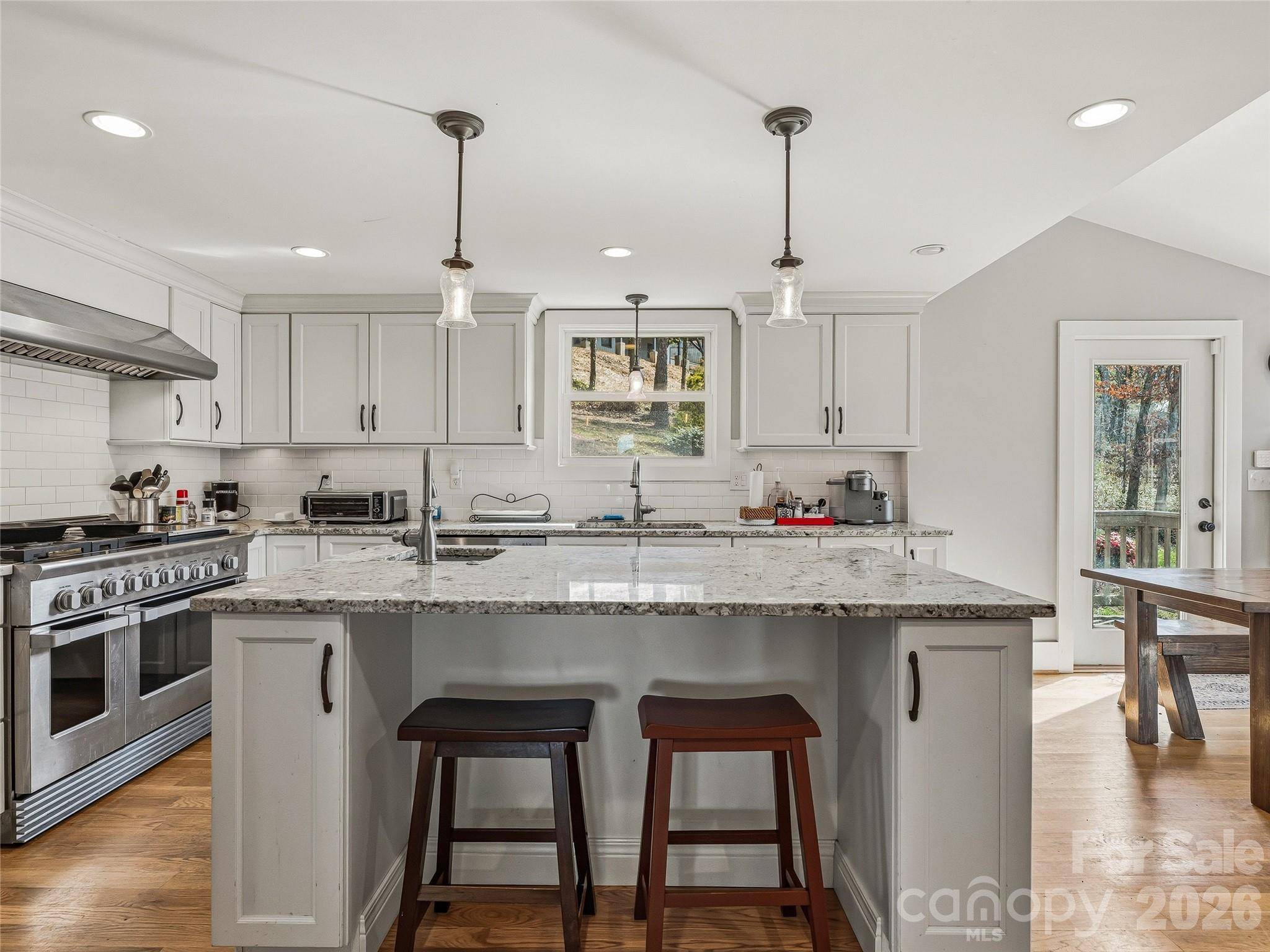 3 Perrion AVE, Weaverville, NC 28787