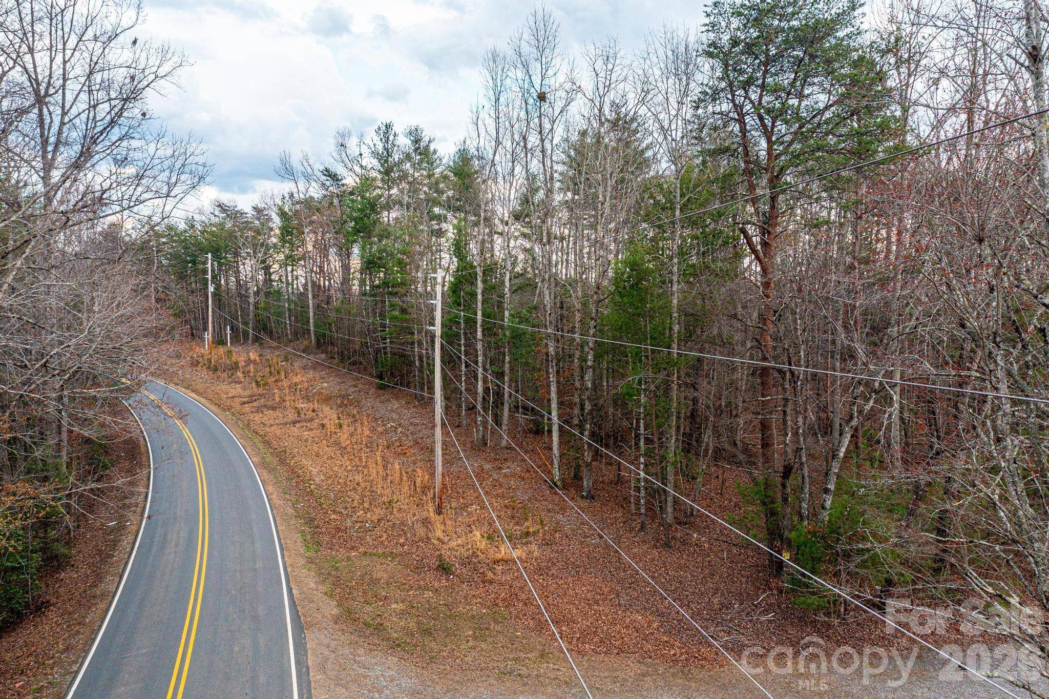 0000 Playmore Beach RD, Lenoir, NC 28645