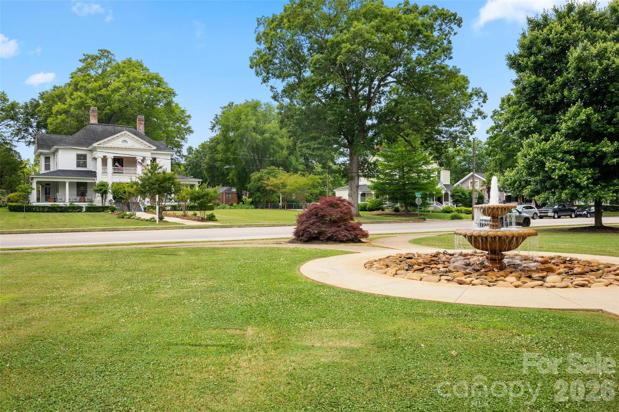 530 E Rutledge AVE, Gaffney, SC 29340