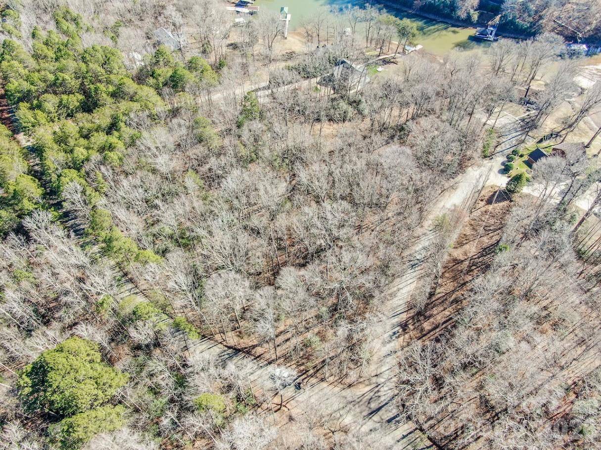 1348 Sir Edward CT, Catawba, NC 28609