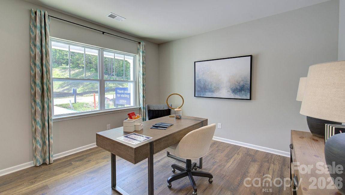 65 Cora View TRL, Waynesville, NC 28785