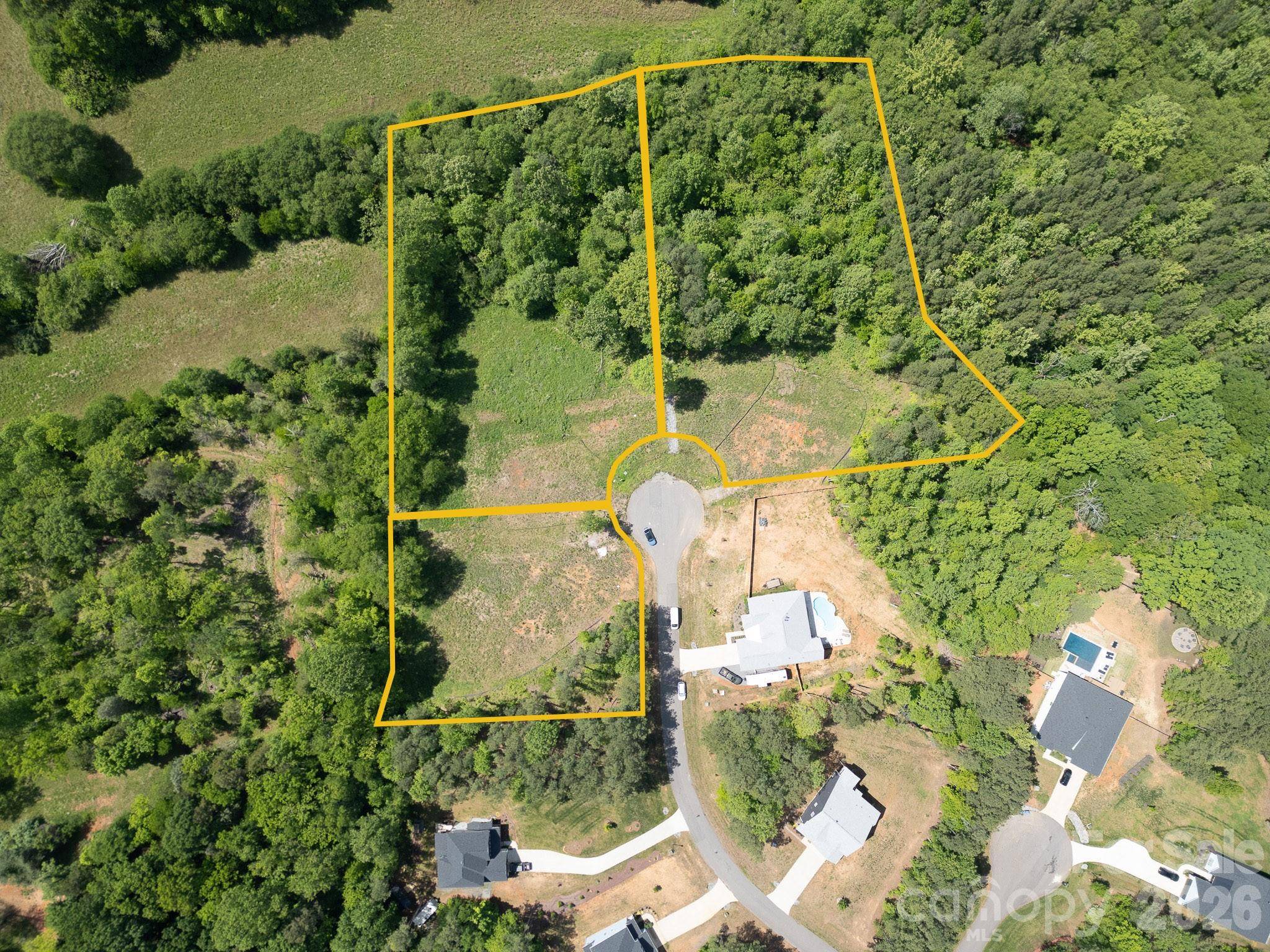 128 Spring View LN, Statesville, NC 28677
