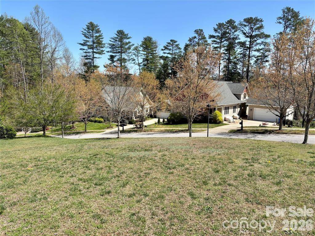 L 19 Cadence CIR #19, Brevard, NC 28712