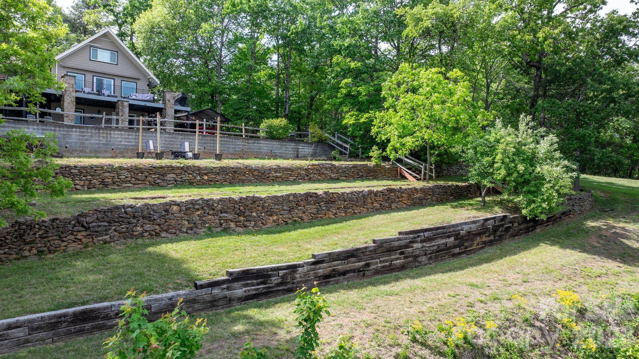 2184 Pine Mountain DR, Connelly Springs, NC 28612