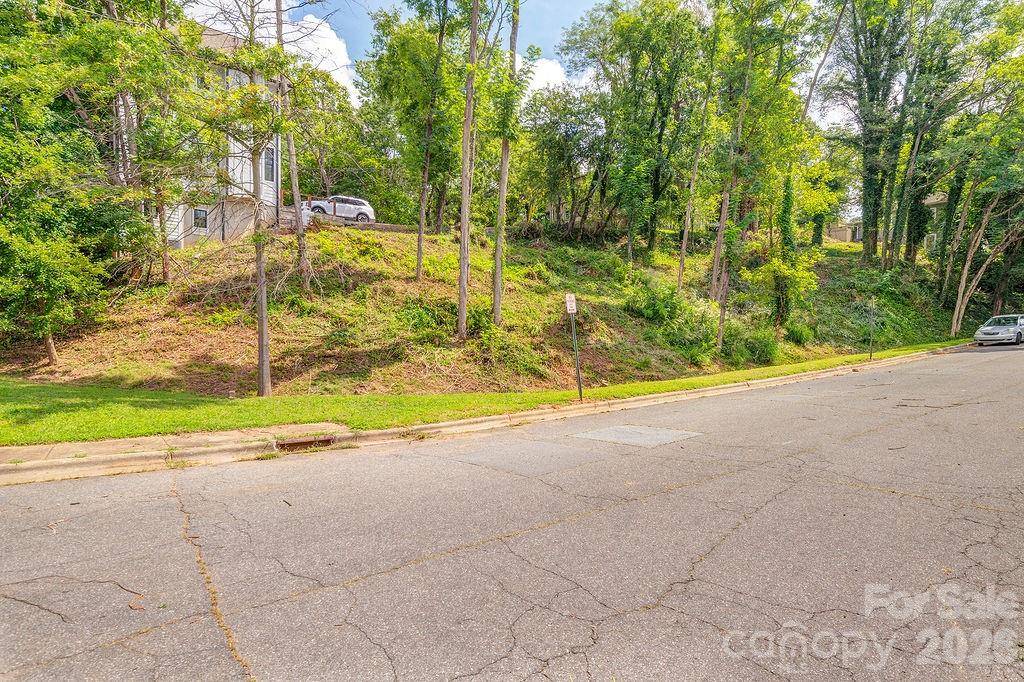 99999 Hazzard ST #17, Asheville, NC 28801