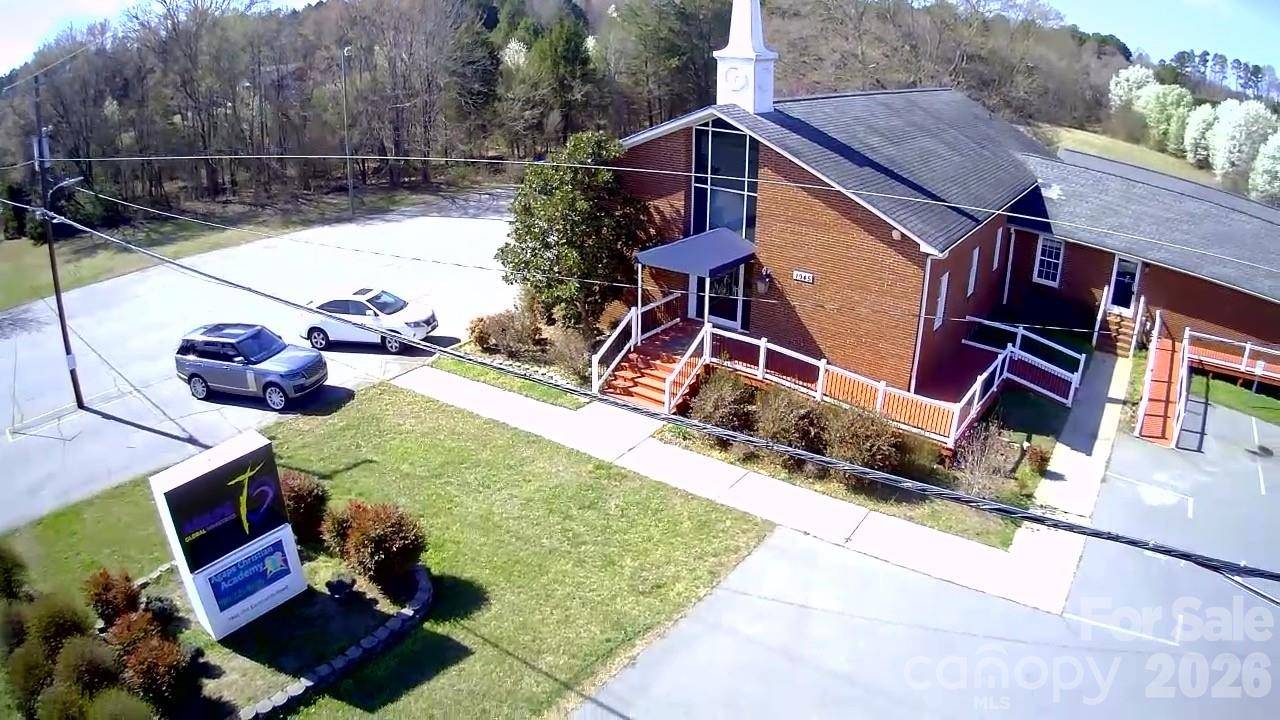 1945 Old Earnhardt RD, Kannapolis, NC 28083