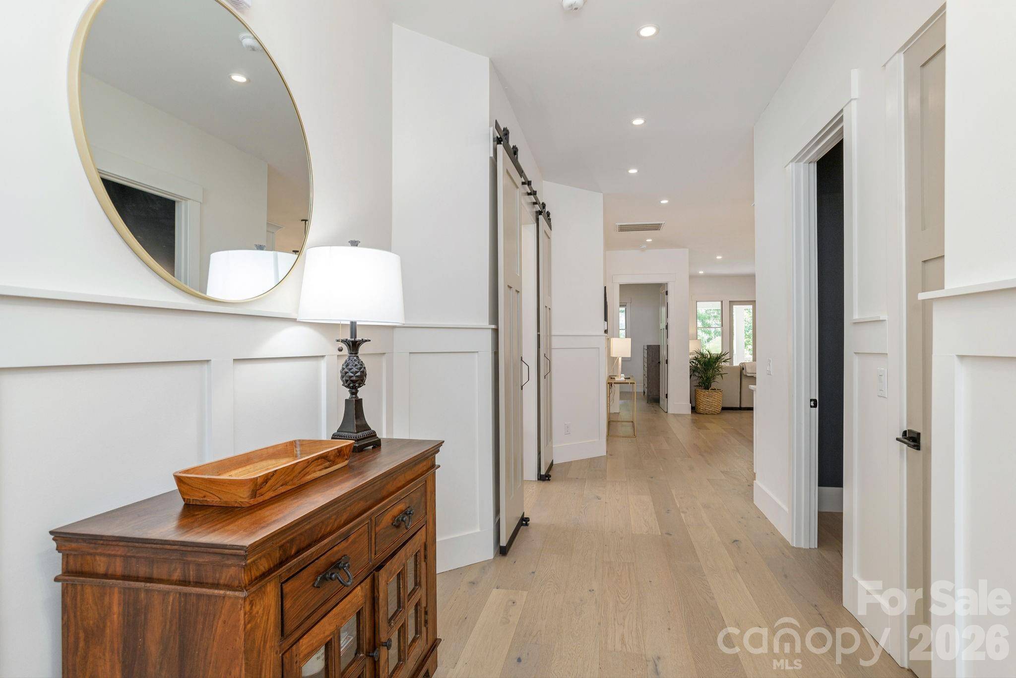 40 Hidden Pond LN, Brevard, NC 28712