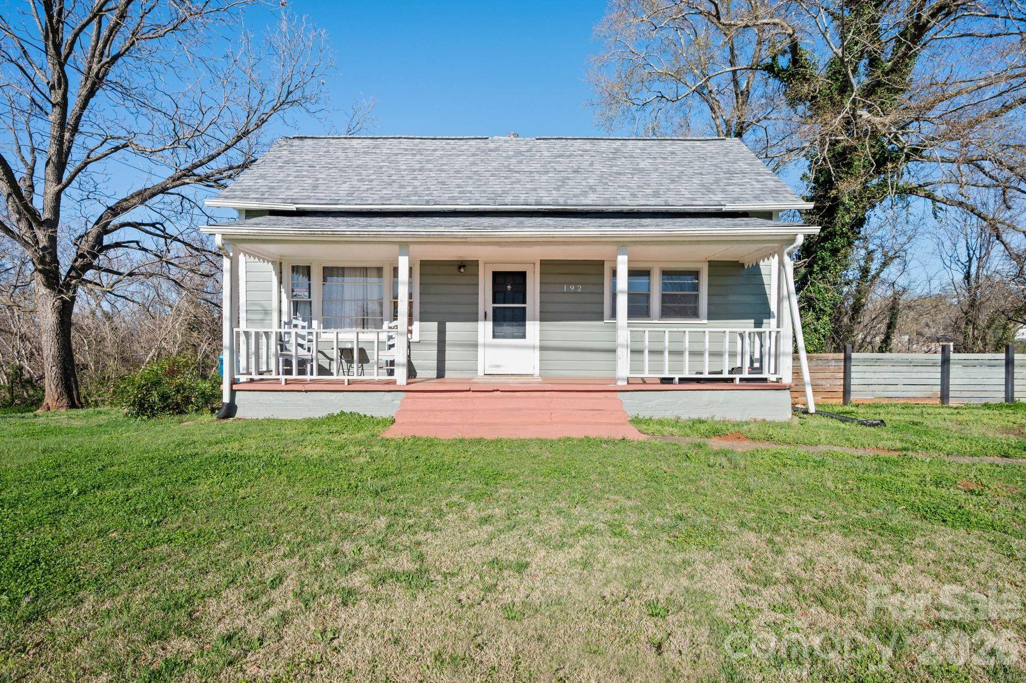 192 Spencer ST, Ellenboro, NC 28160
