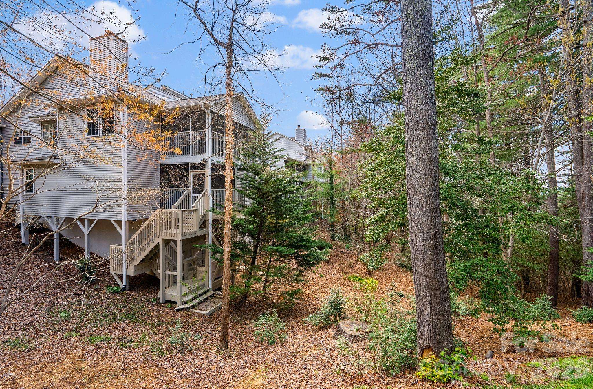 100 Thistle Knoll CT, Asheville, NC 28803
