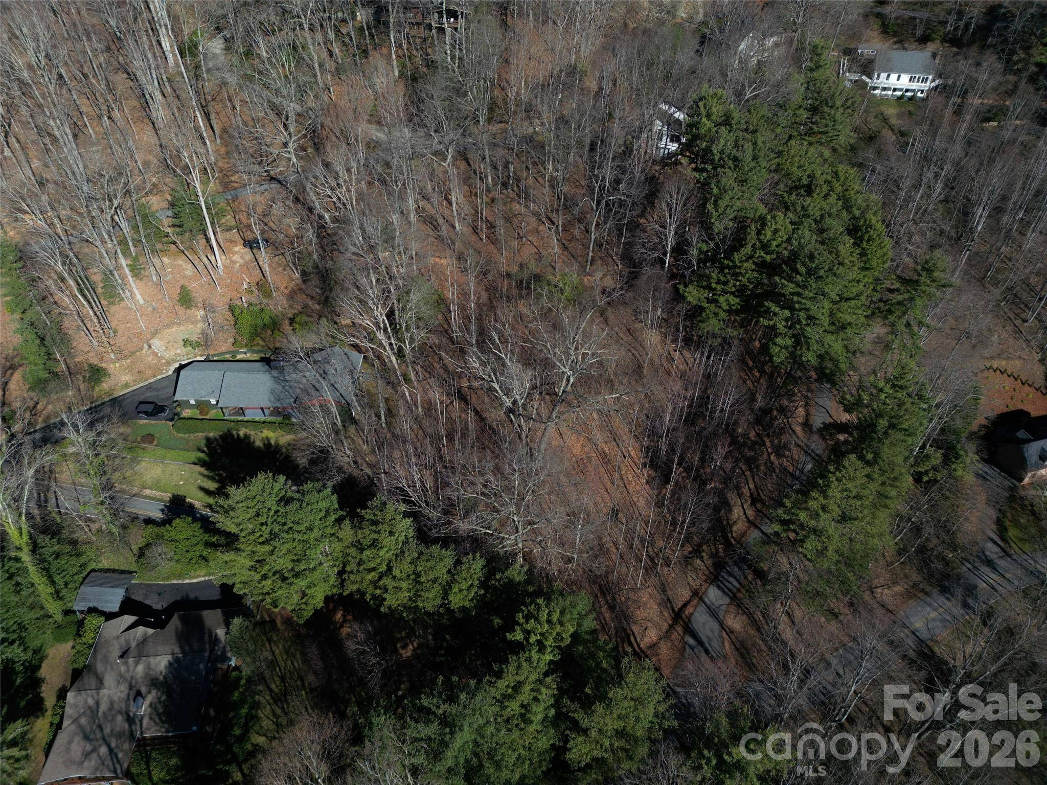 1165 Scenic CIR, Waynesville, NC 28786