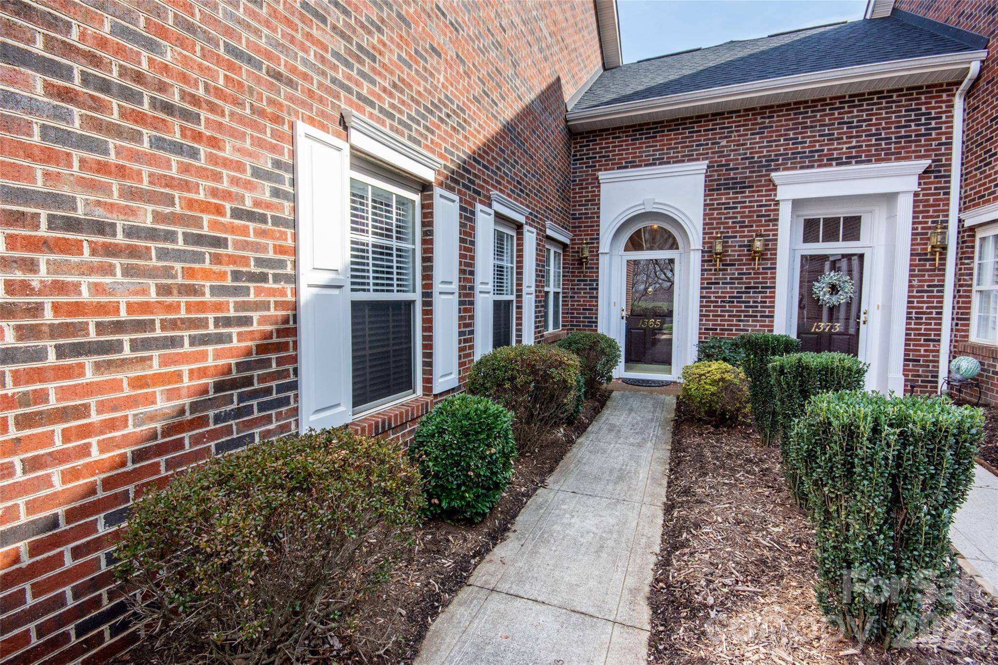 1365 Royalty CIR, Statesville, NC 28625