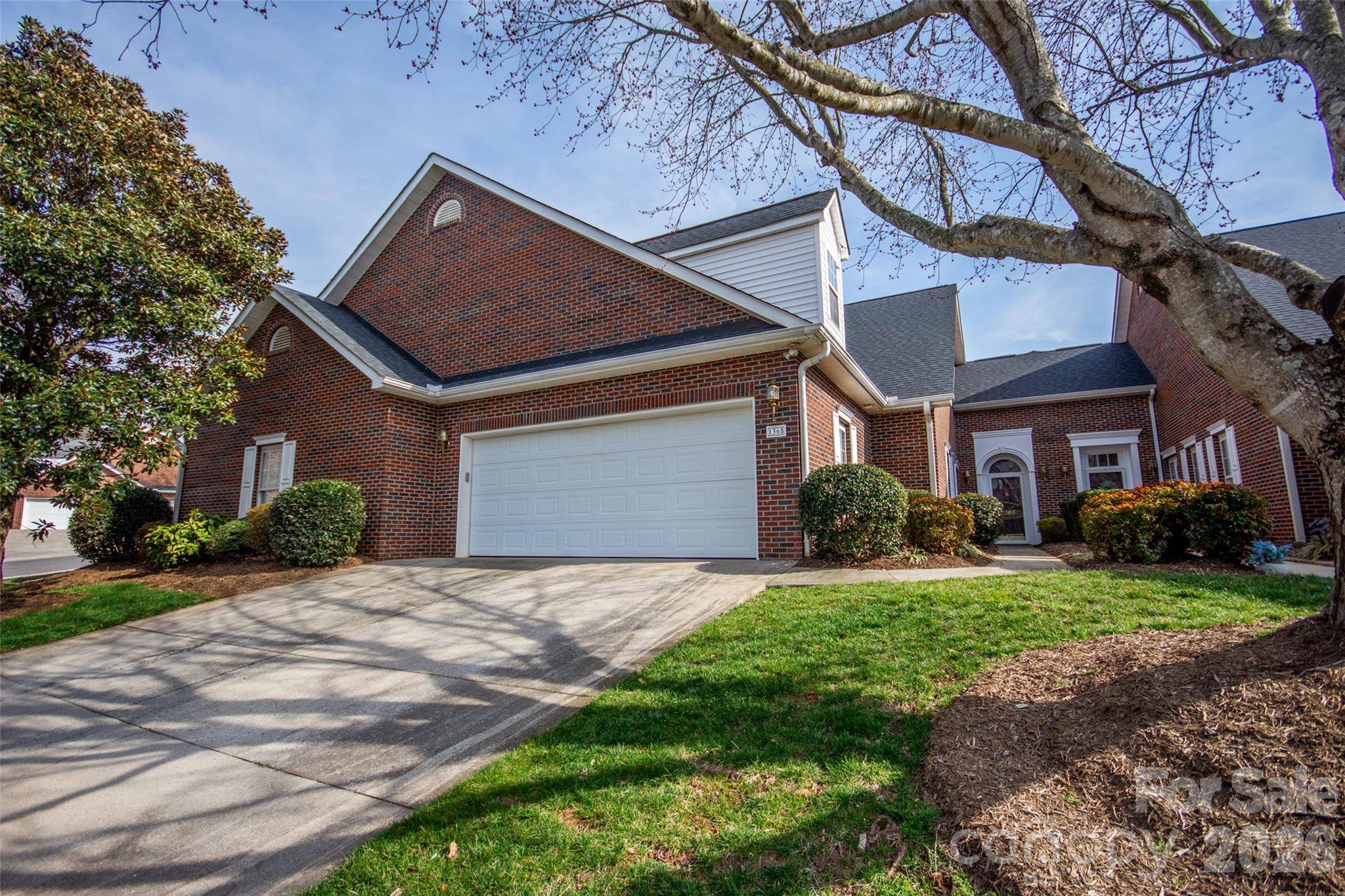 1365 Royalty CIR, Statesville, NC 28625