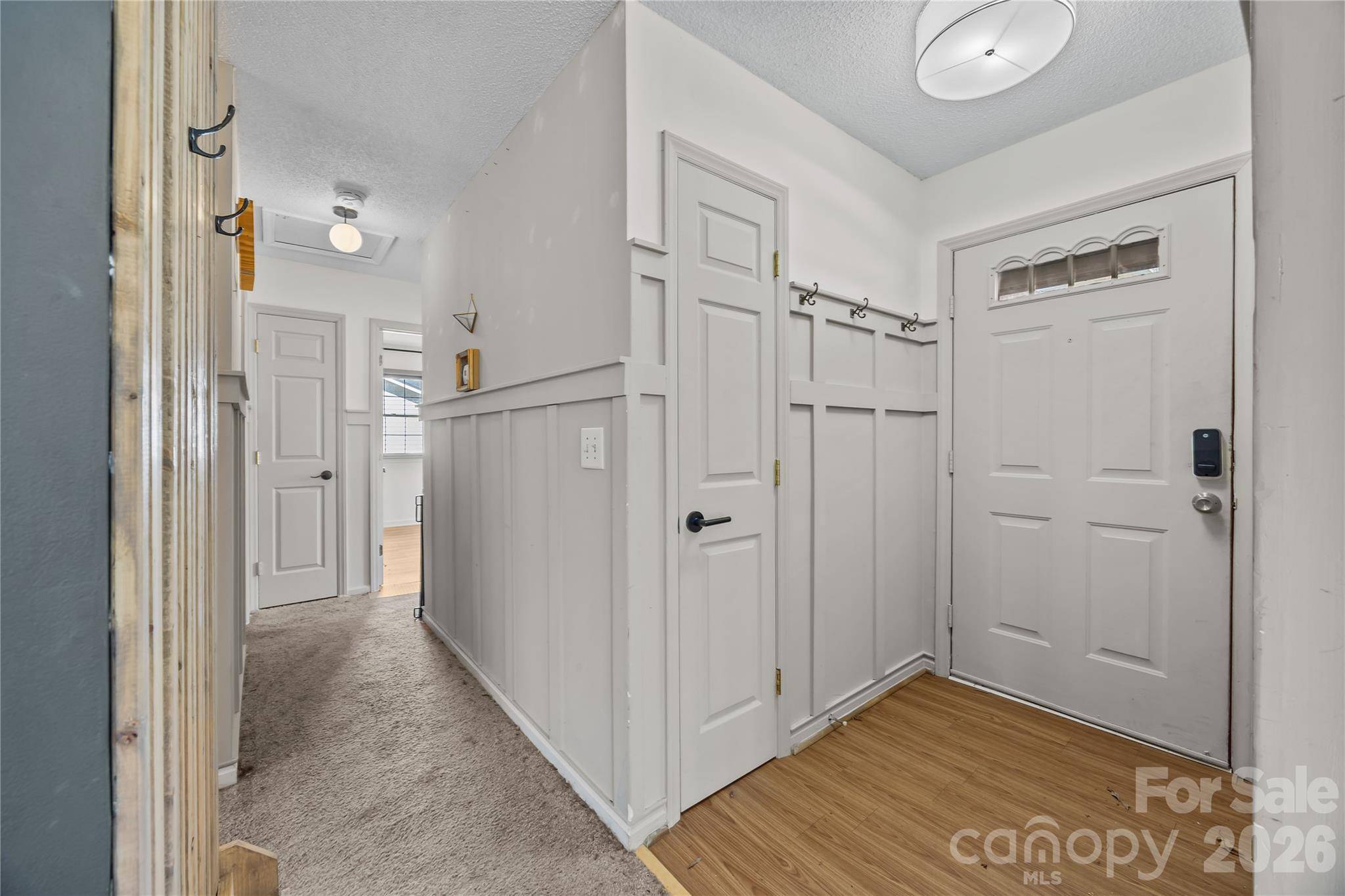 2019 Teddington DR, Charlotte, NC 28214
