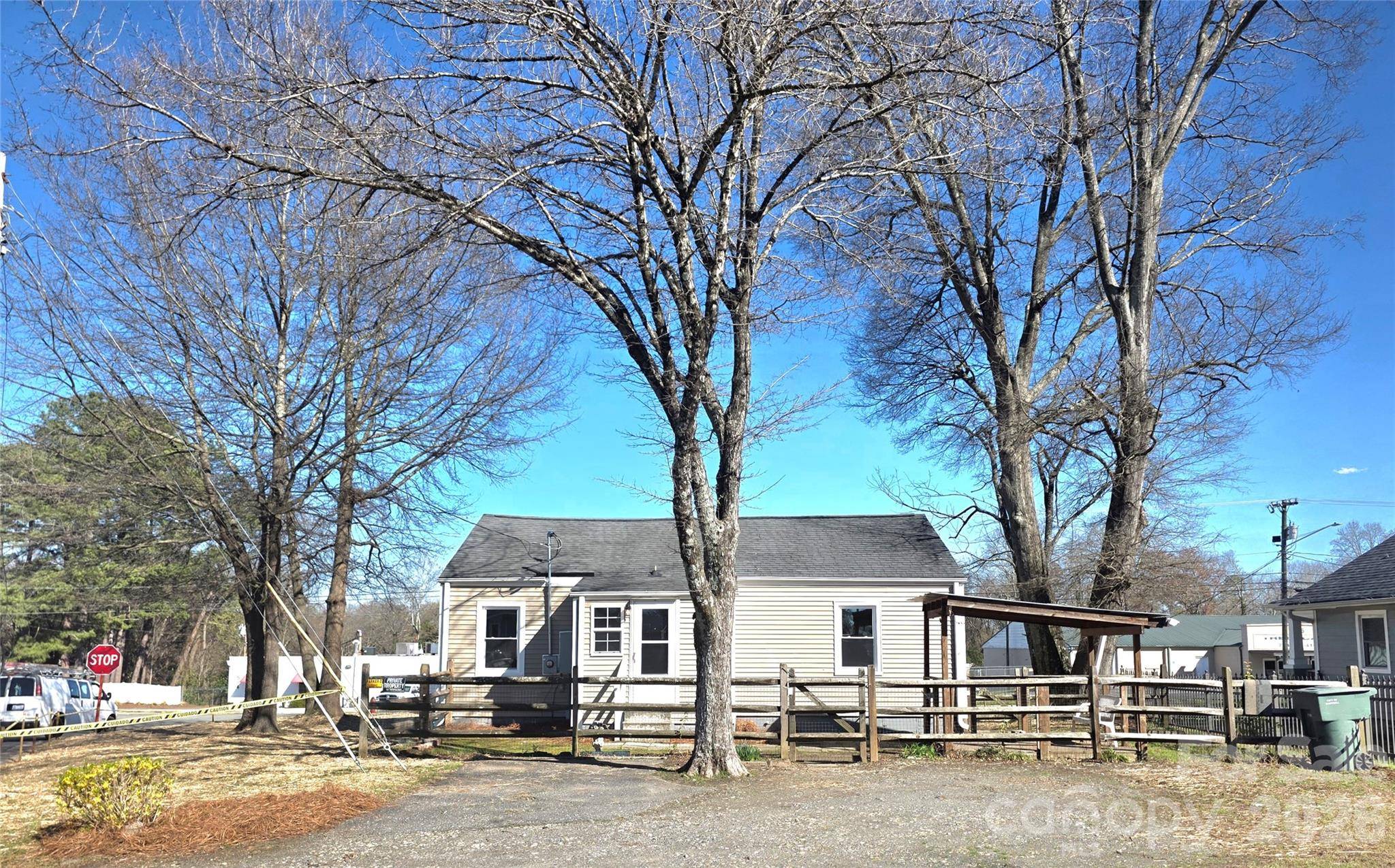 601 Linwood RD, Gastonia, NC 28052