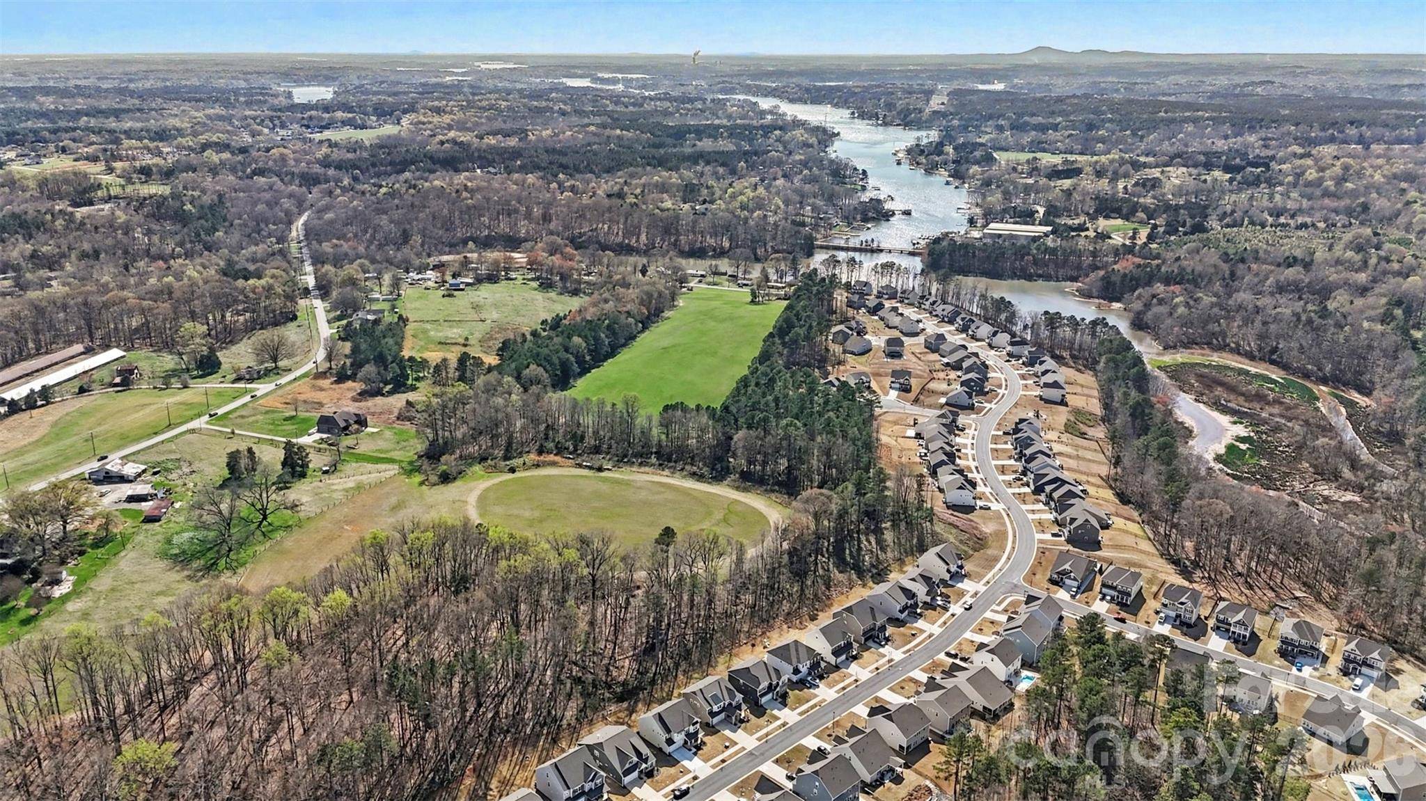 310 Hamptons Cove RD, Troutman, NC 28166