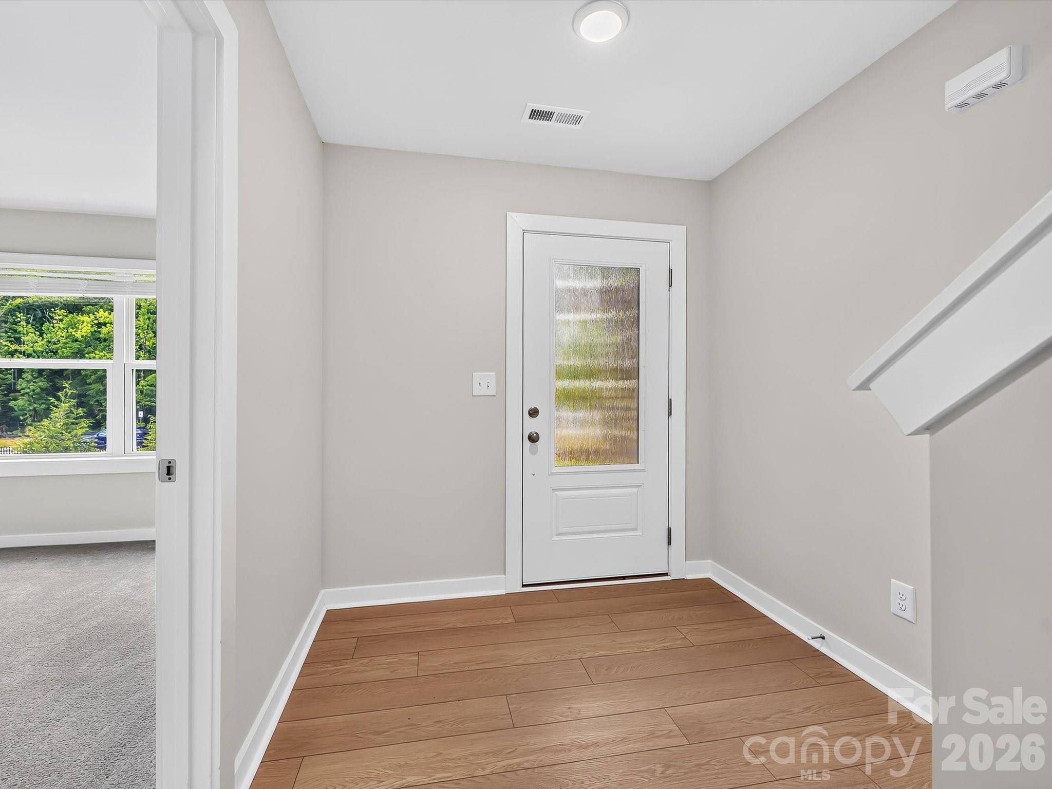 1144 Bismuth LN, Charlotte, NC 28211