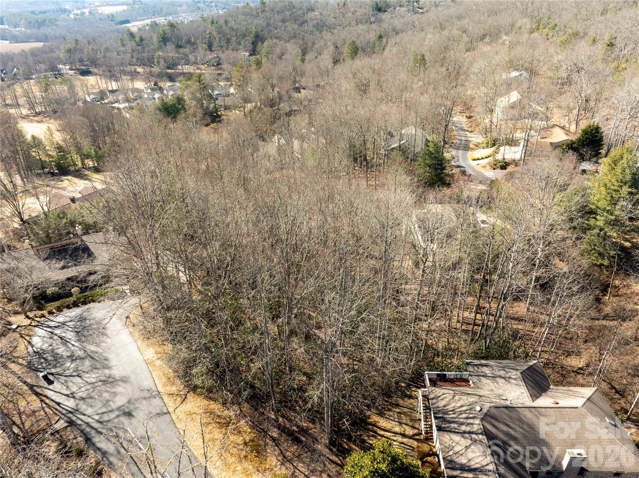 2310 Golf Club CT, Hendersonville, NC 28739