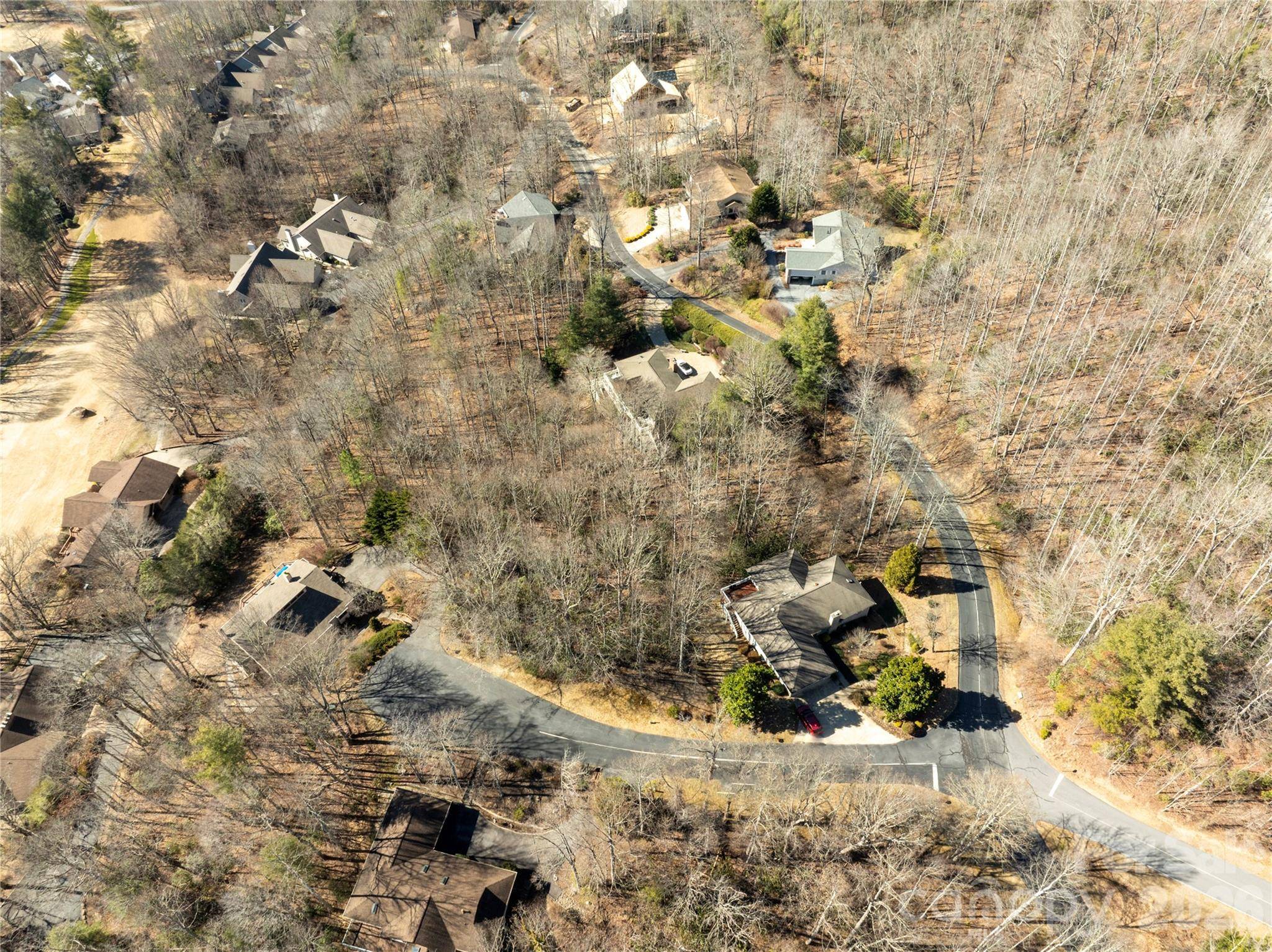 2310 Golf Club CT, Hendersonville, NC 28739