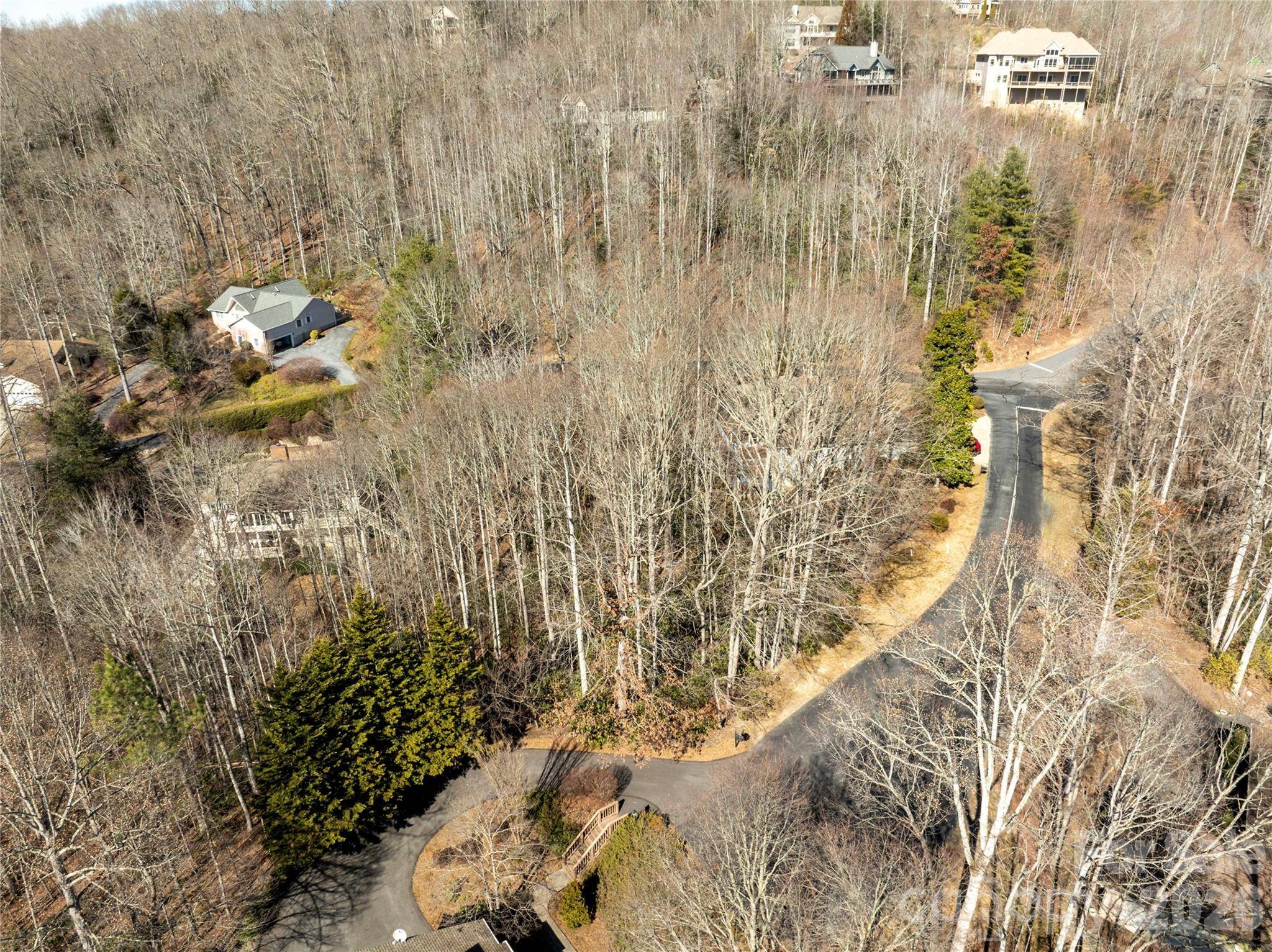 2310 Golf Club CT, Hendersonville, NC 28739