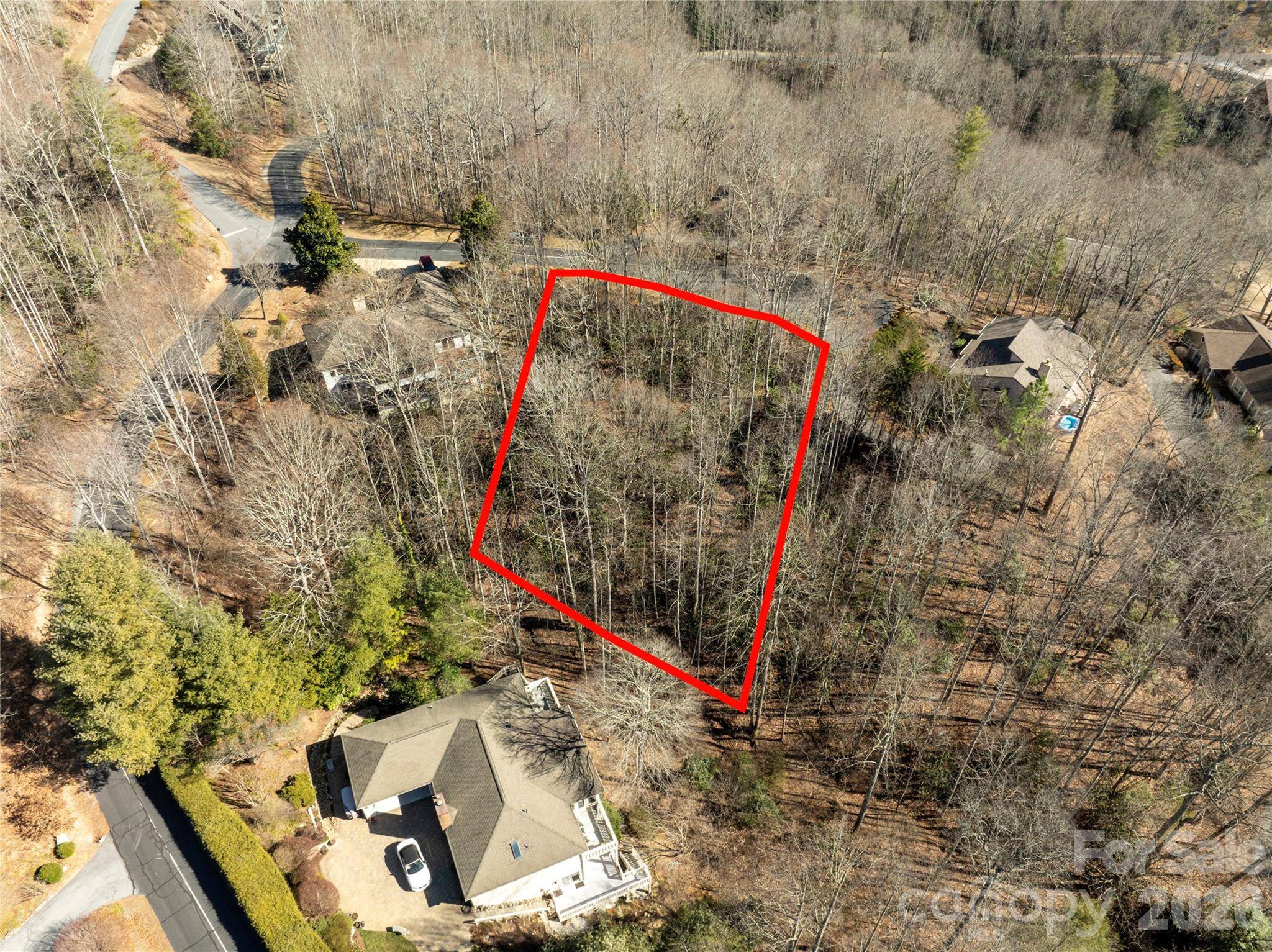 2310 Golf Club CT, Hendersonville, NC 28739