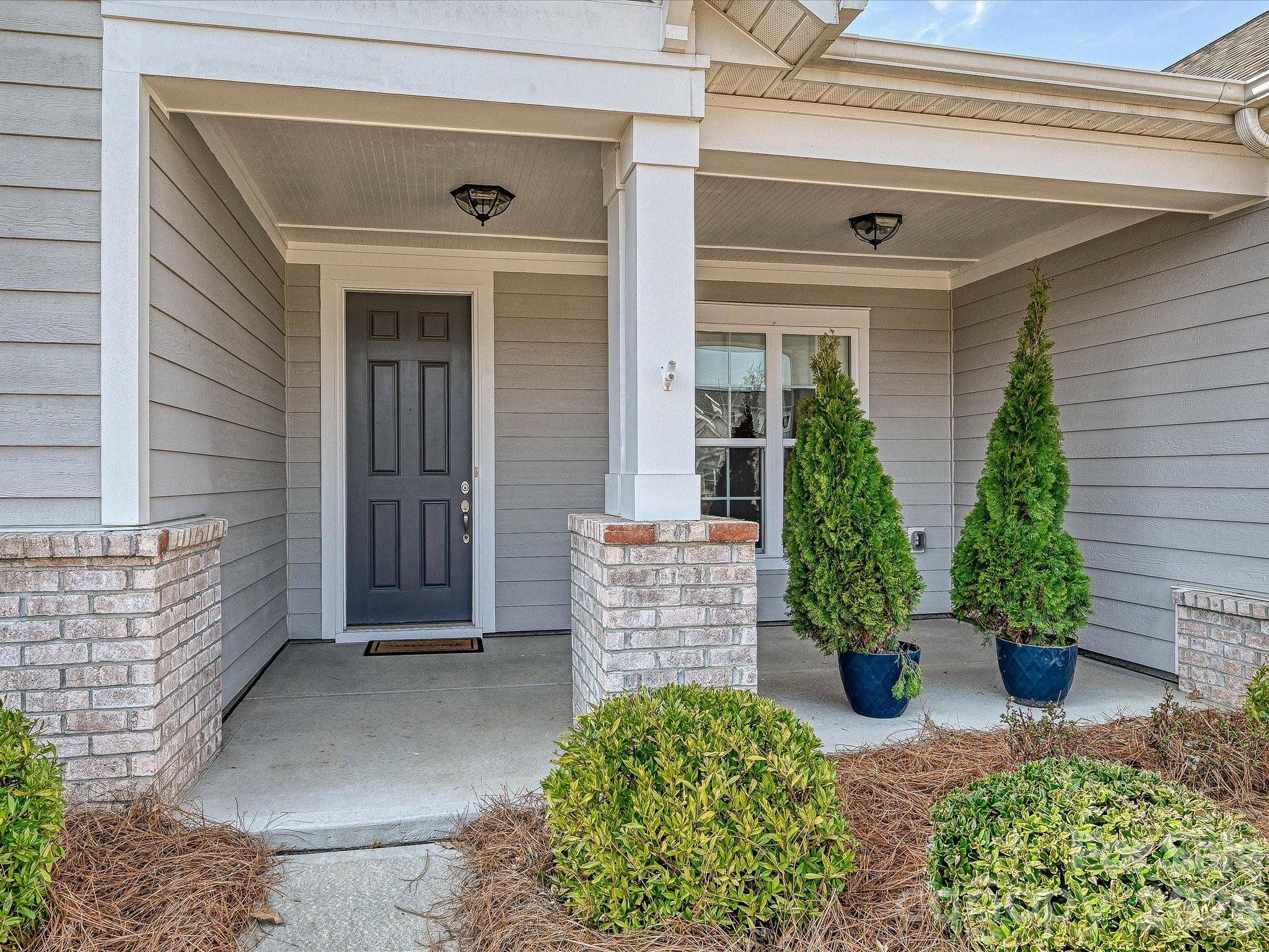 2004 Rockbrook LN, Belmont, NC 28012