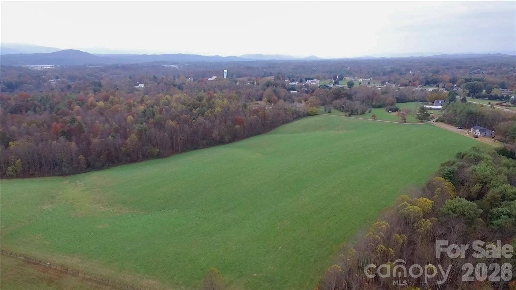 000 Snow Drift LN, North Wilkesboro, NC 28659