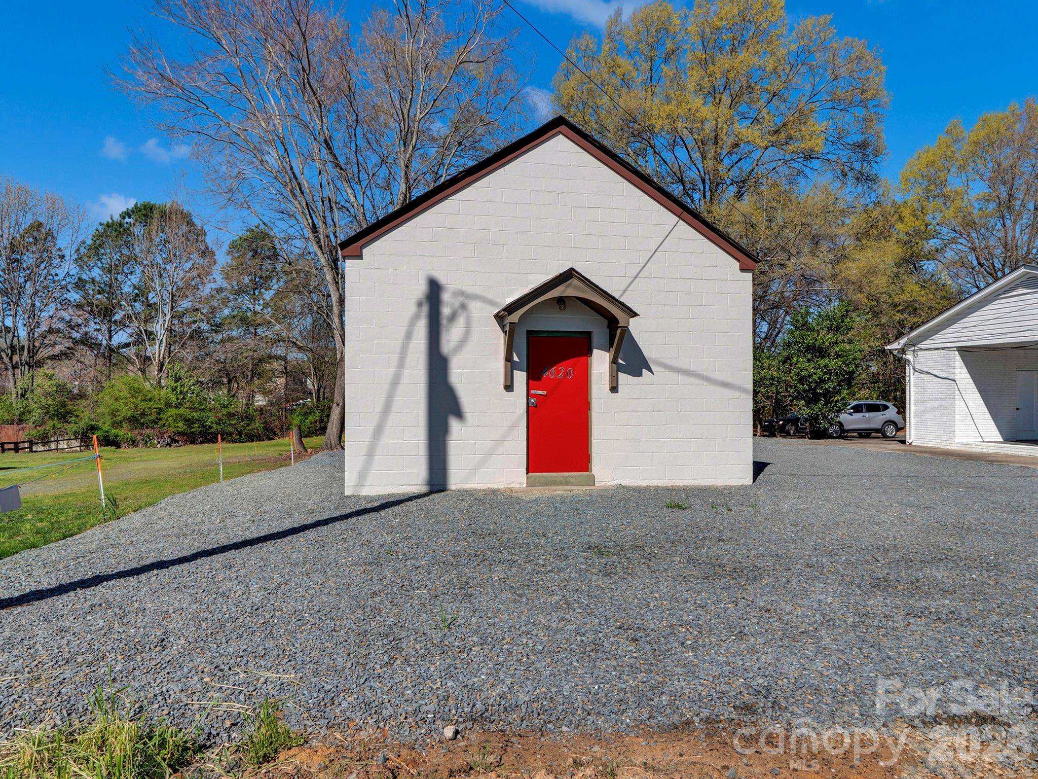 4620 Potter RD, Matthews, NC 28104