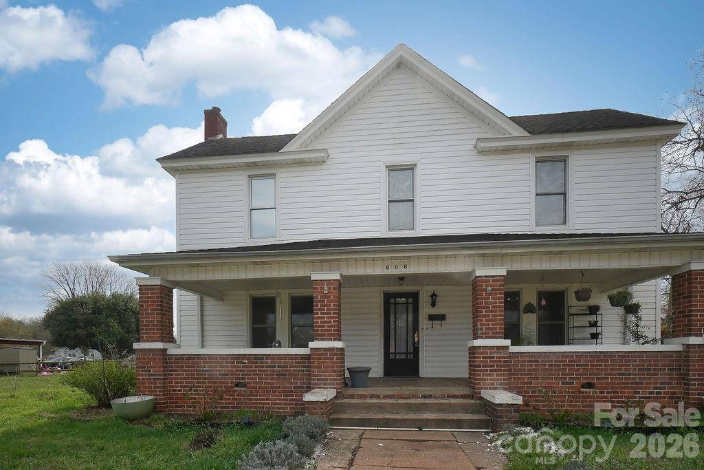 606 Main ST, China Grove, NC 28023