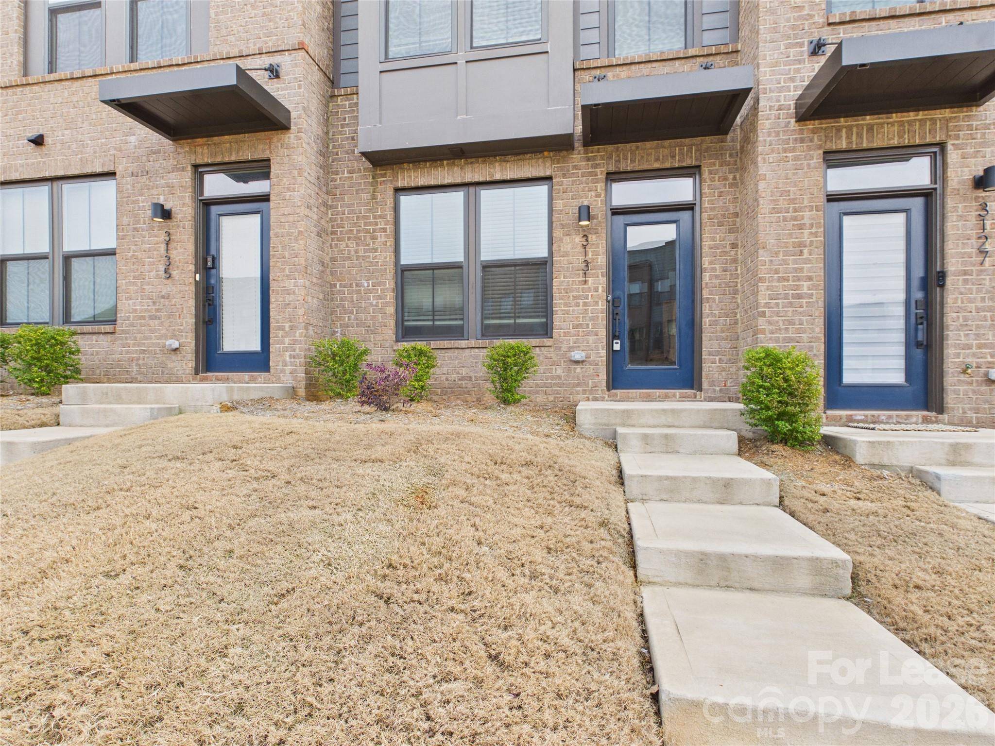 3131 Coquina LN, Charlotte, NC 28206