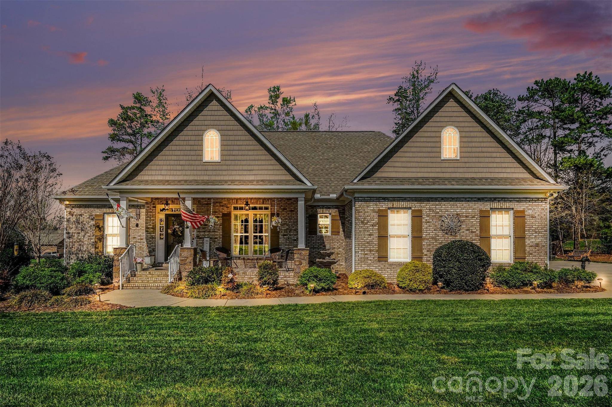 5123 Beckenham LN, Concord, NC 28025
