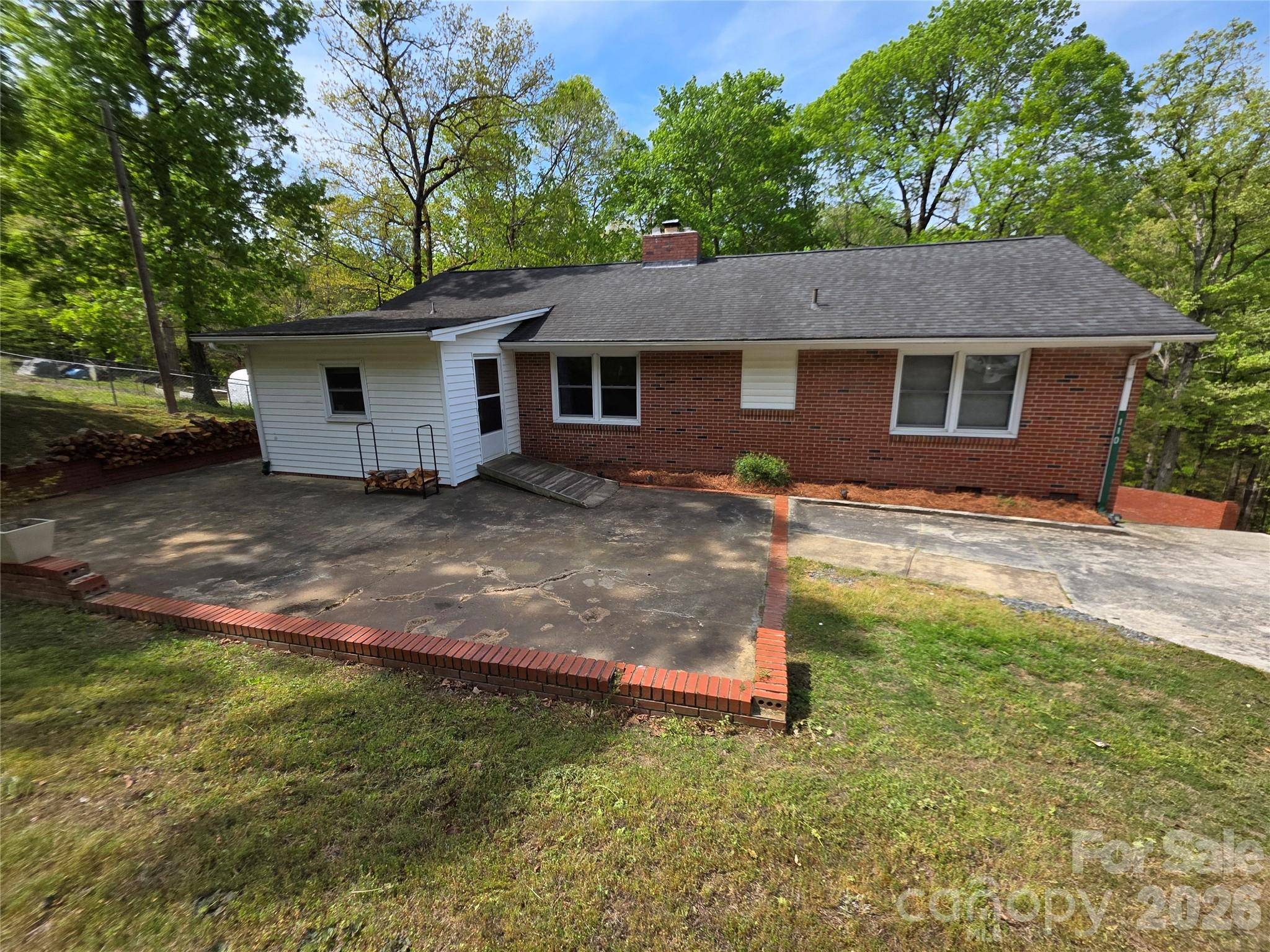 110 Crestwood DR, Chester, SC 29706