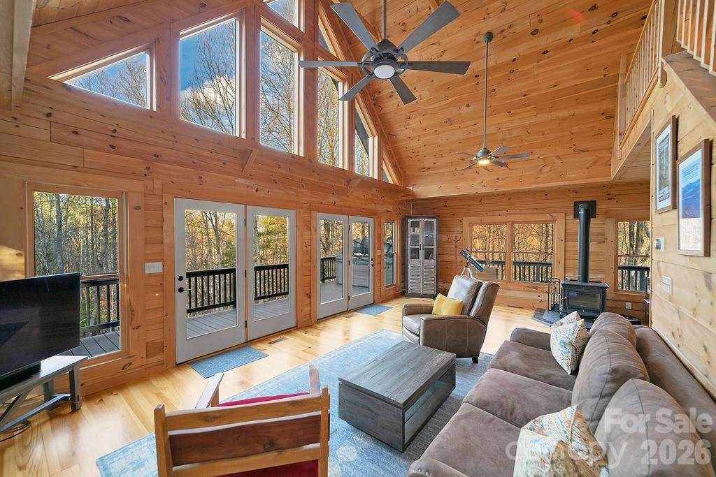 130 Greenfield CIR, Brevard, NC 28712