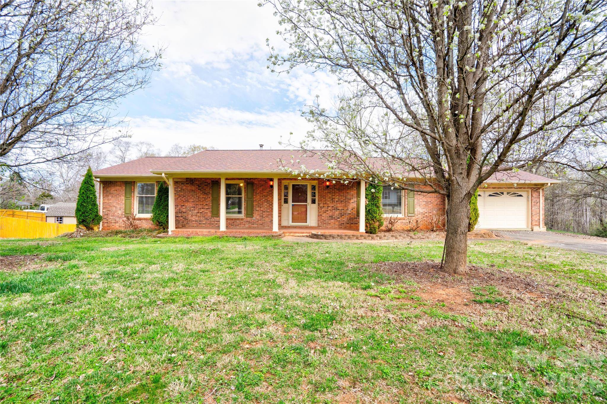 1803 David DR, Shelby, NC 28150