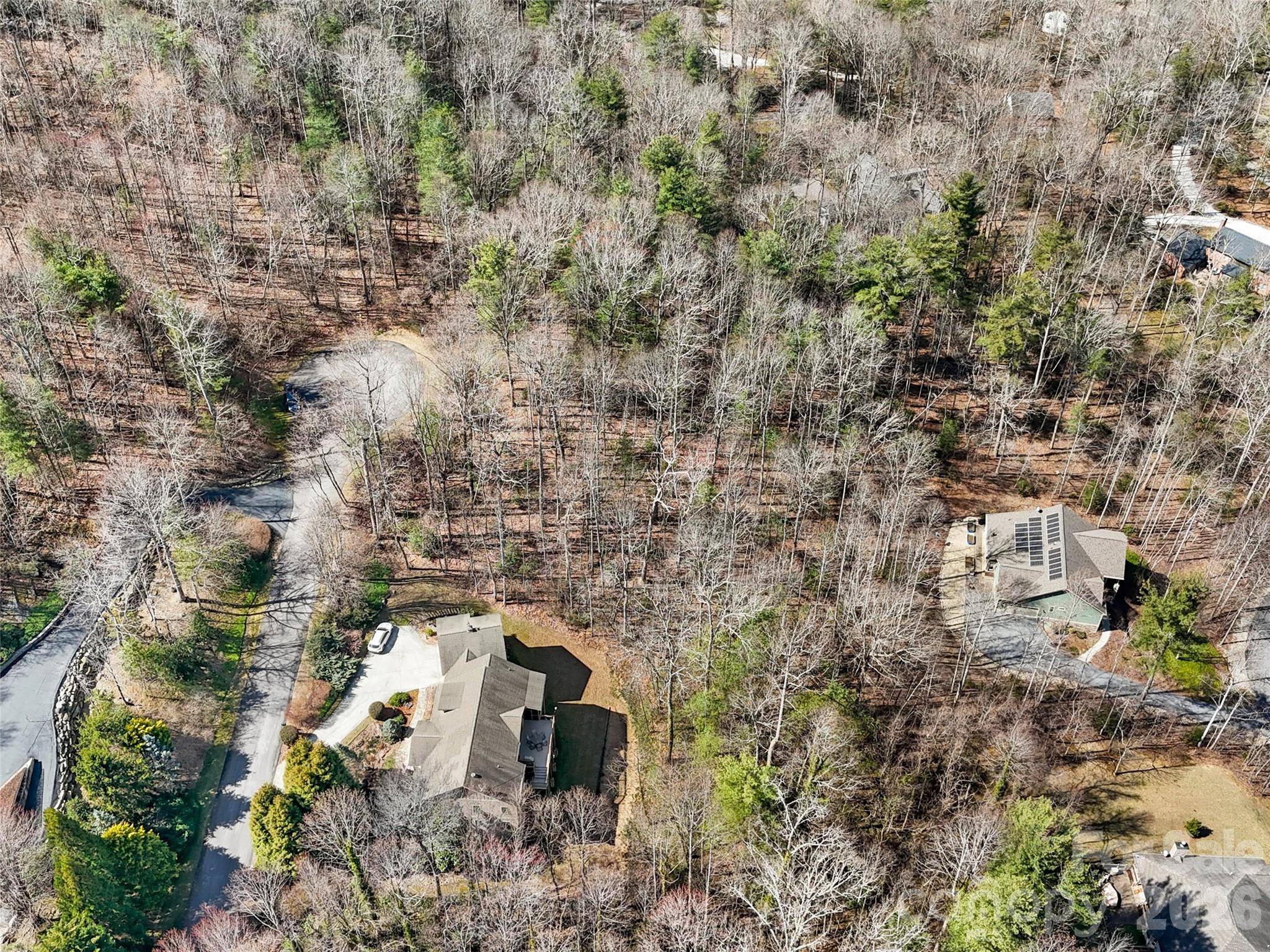 96 Turkey Roost CT, Hendersonville, NC 28739