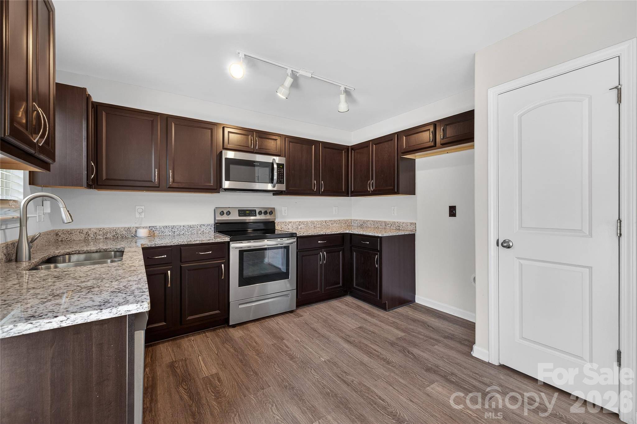 128 Pleasant Hill ST, Lancaster, SC 29720