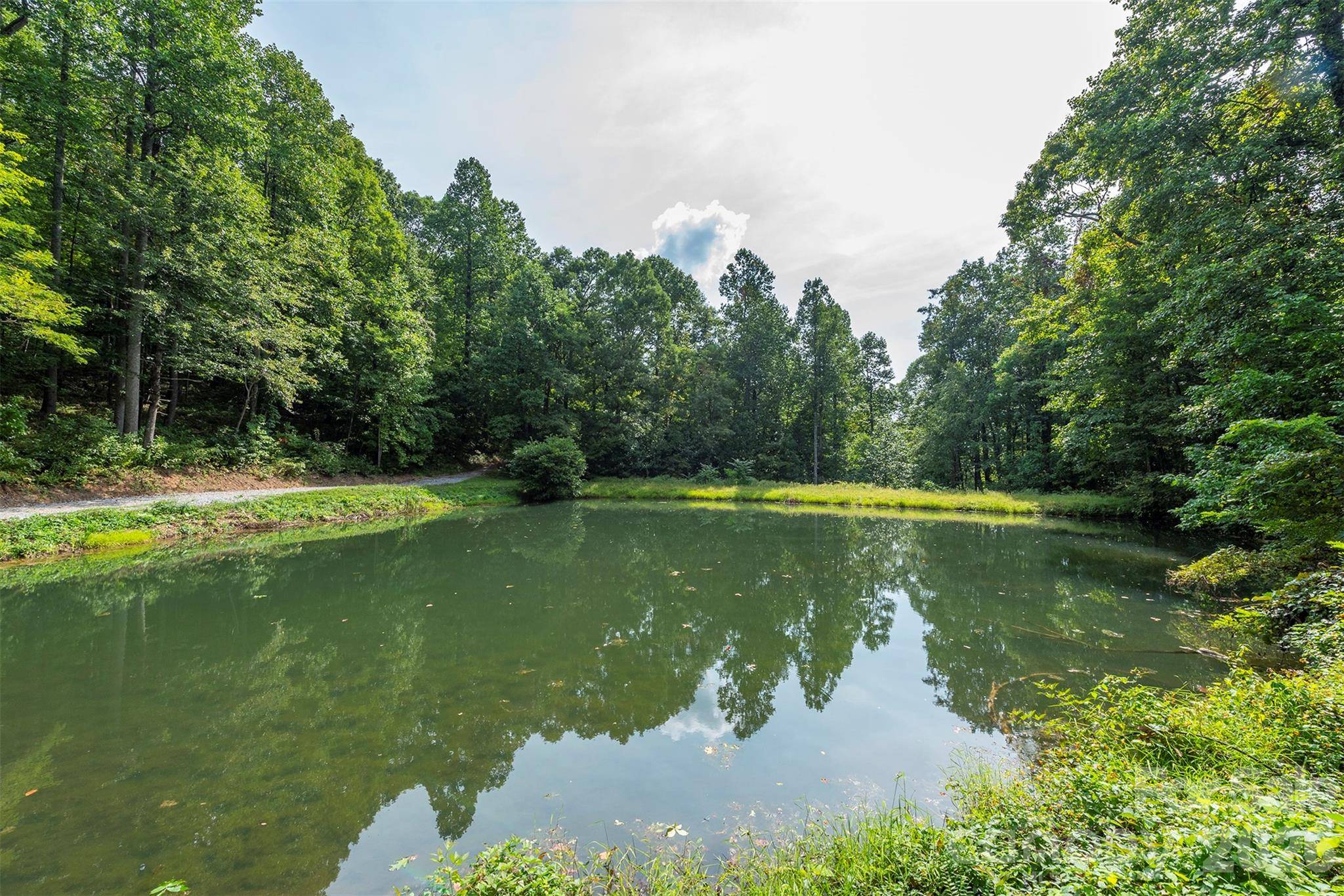 99999 Gateway Pkwy, Old Fort, NC 28762