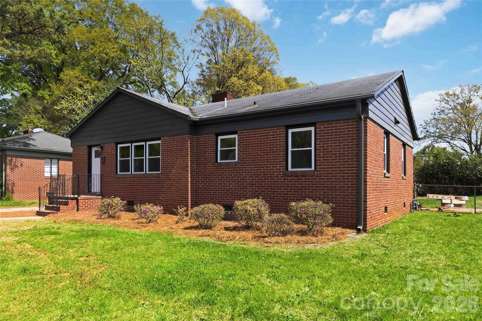 3609 Eastway DR, Charlotte, NC 28205