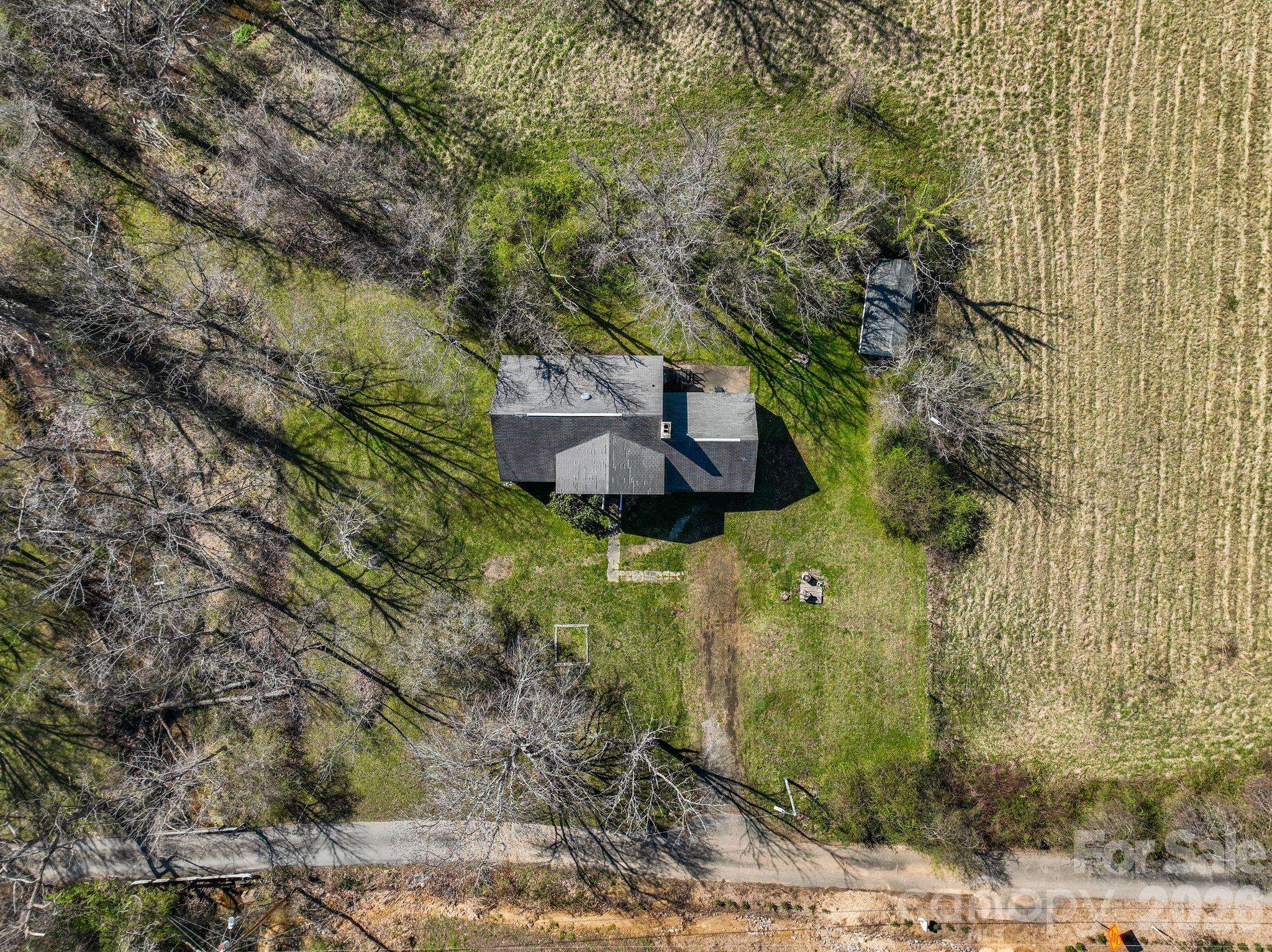 99999 New Haw Creek RD, Asheville, NC 28805