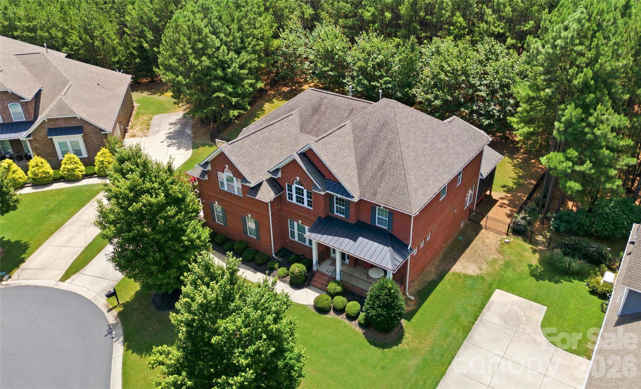 16518 Governors Club CT, Charlotte, NC 28278