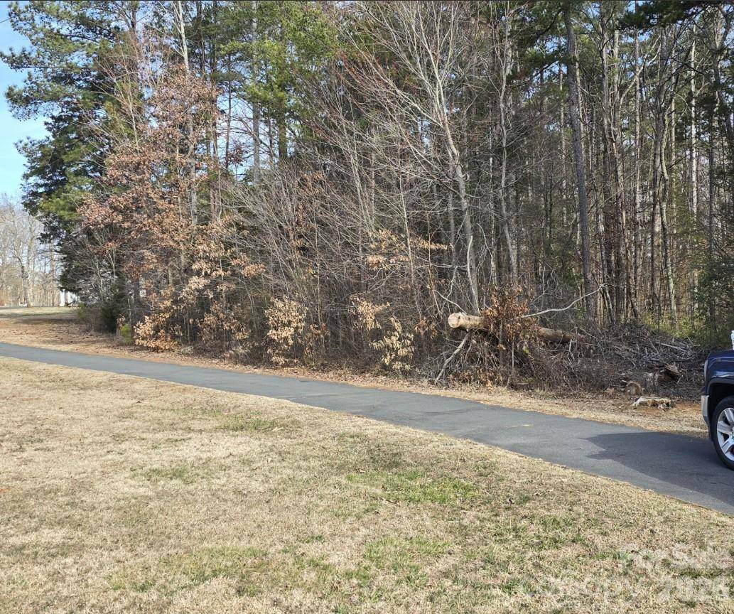 214 Foursquare RD, Mooresville, NC 28115