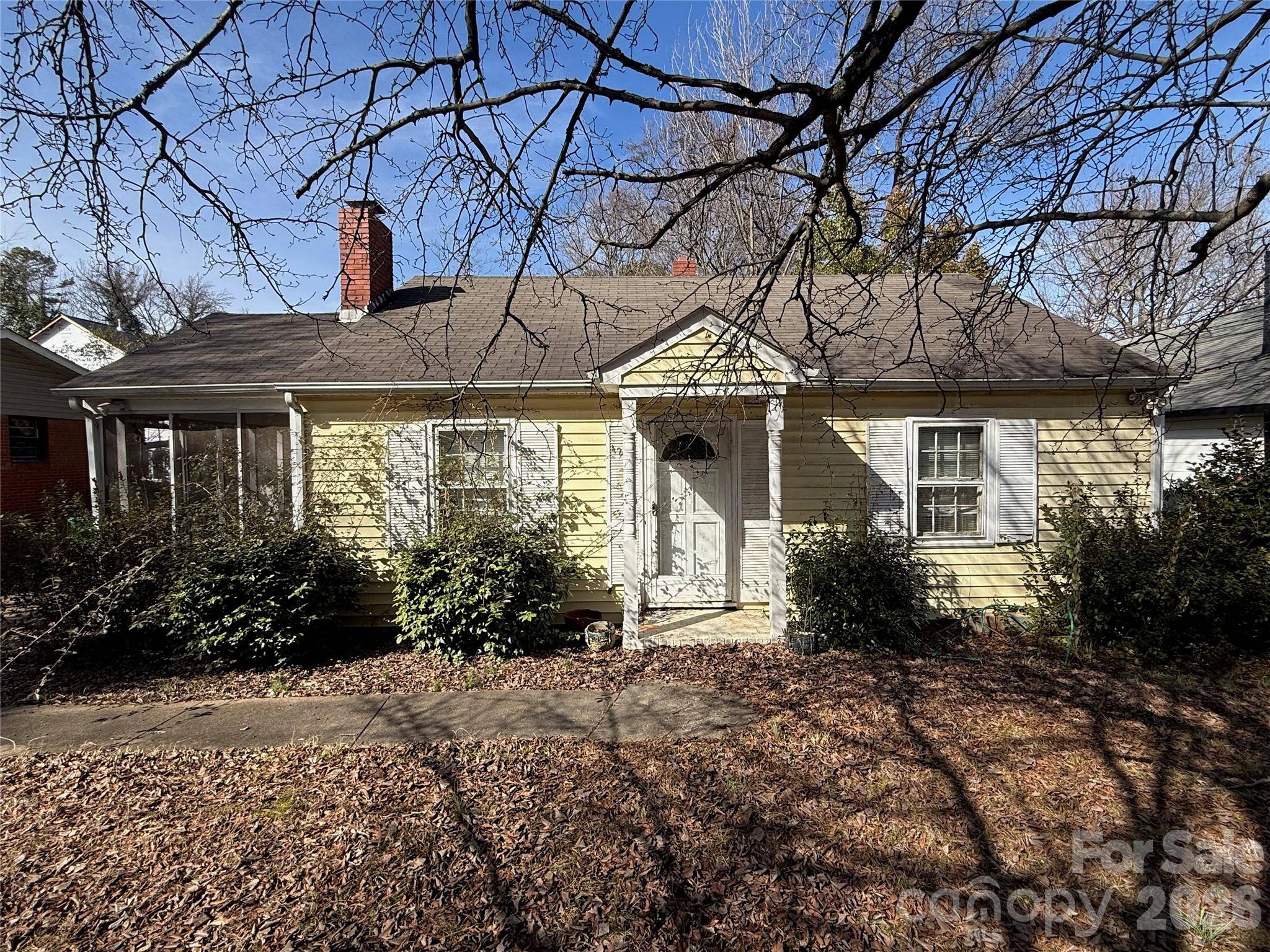 4215 Dinglewood AVE, Charlotte, NC 28205