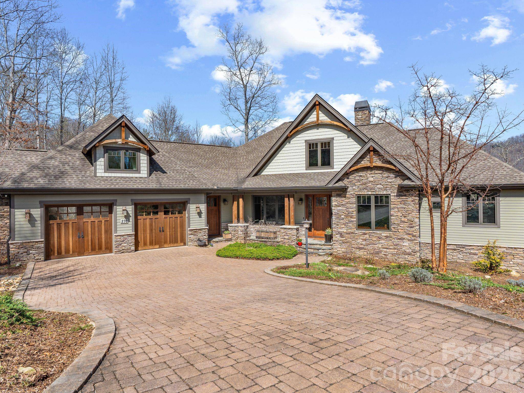 276 Stone Valley WAY, Hendersonville, NC 28792