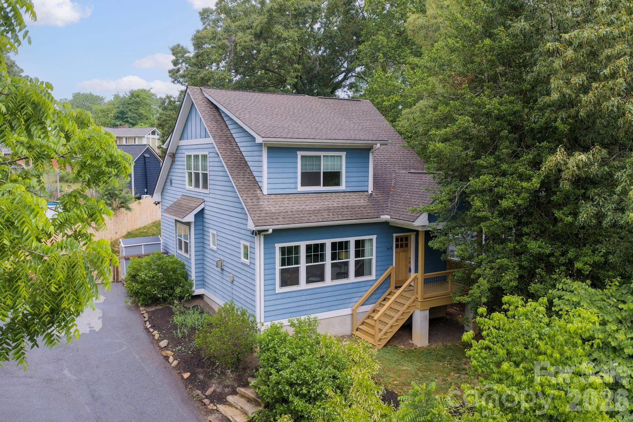 163 Sand Hill RD, Asheville, NC 28806