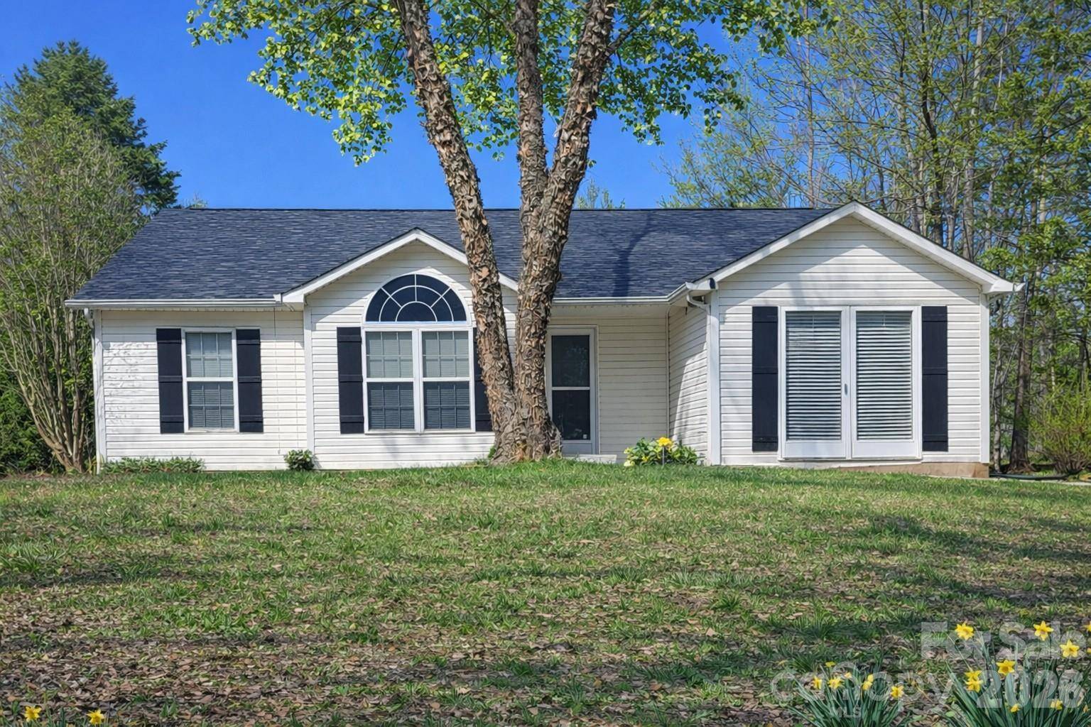 107 Panther Creek RD E, Troutman, NC 28166